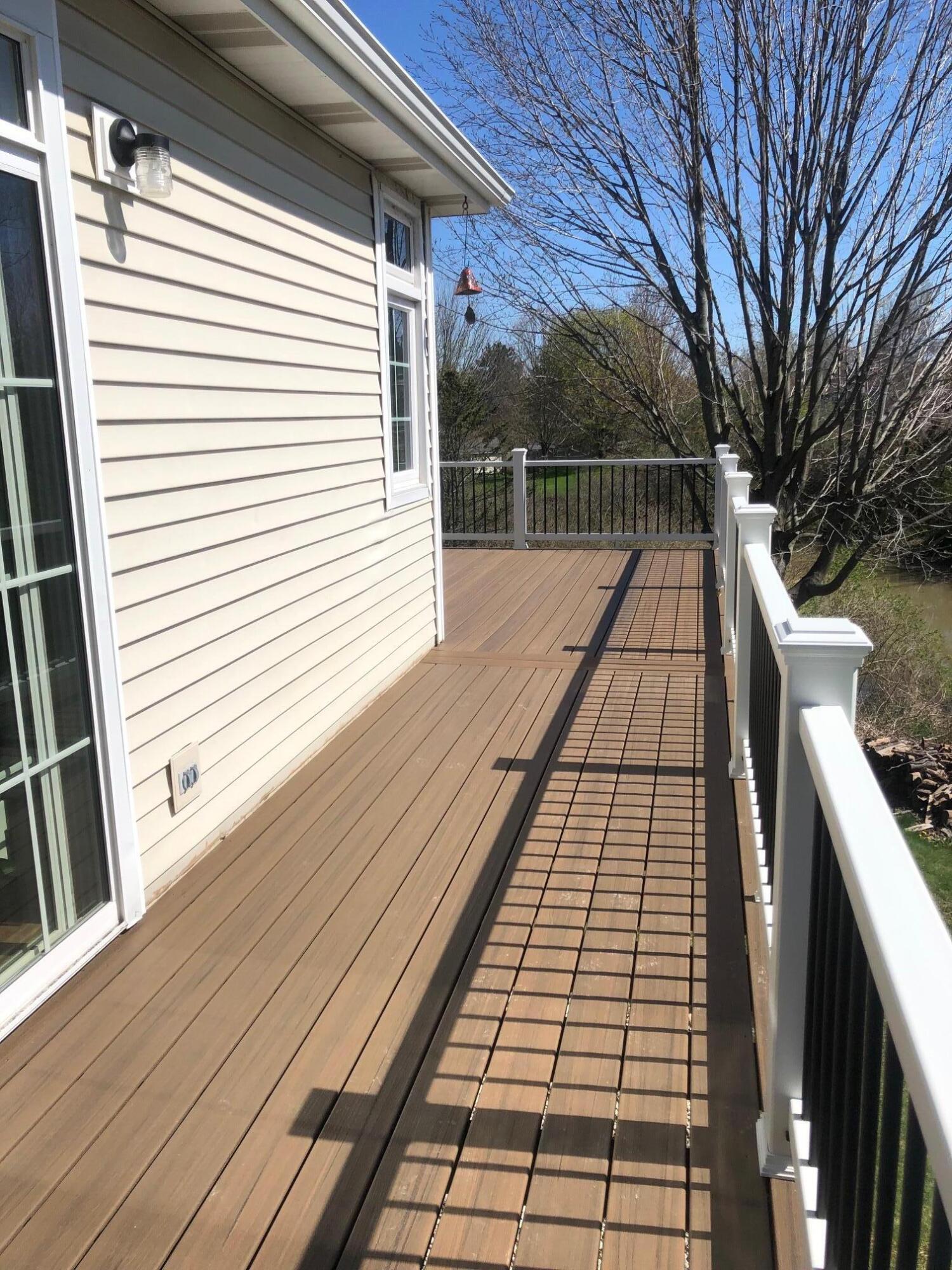 4964 Laurelwood Drive