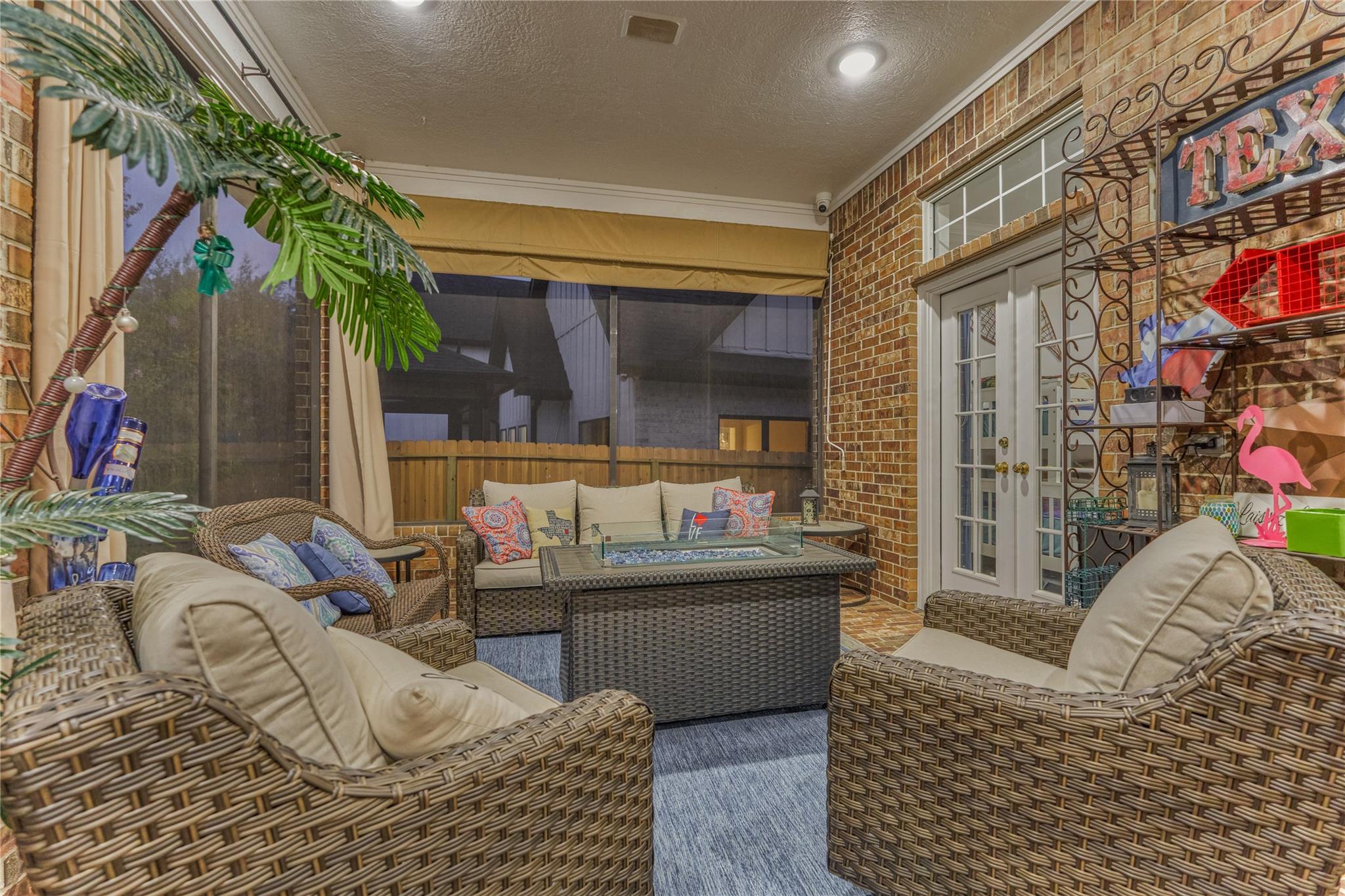 42 Naples Lane