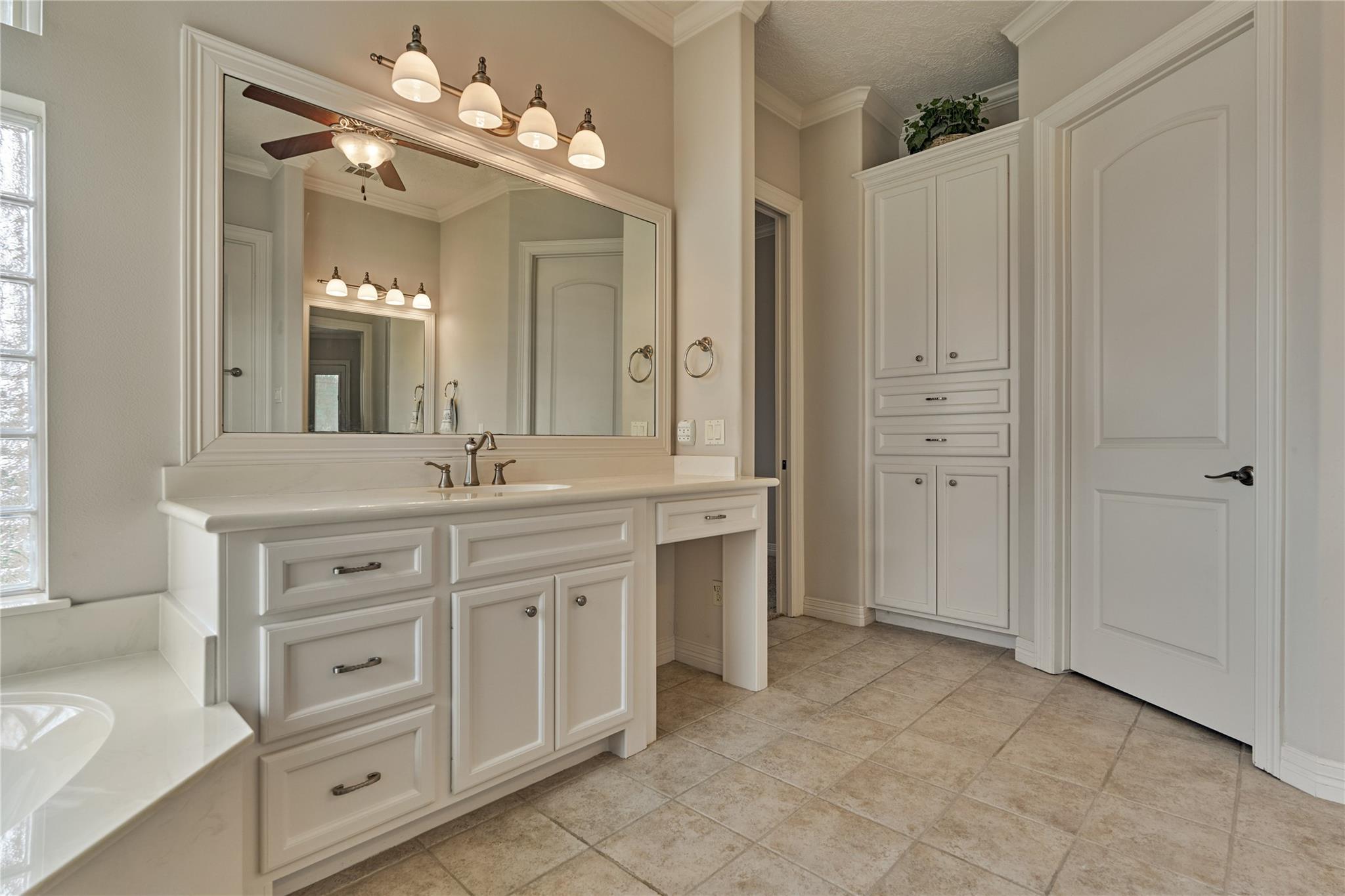 12336 Oak Bend Circle