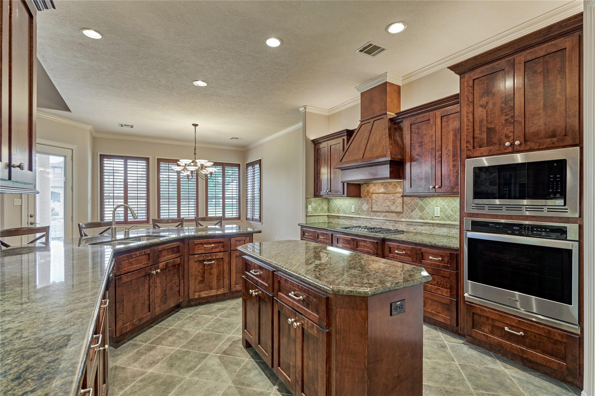 12336 Oak Bend Circle