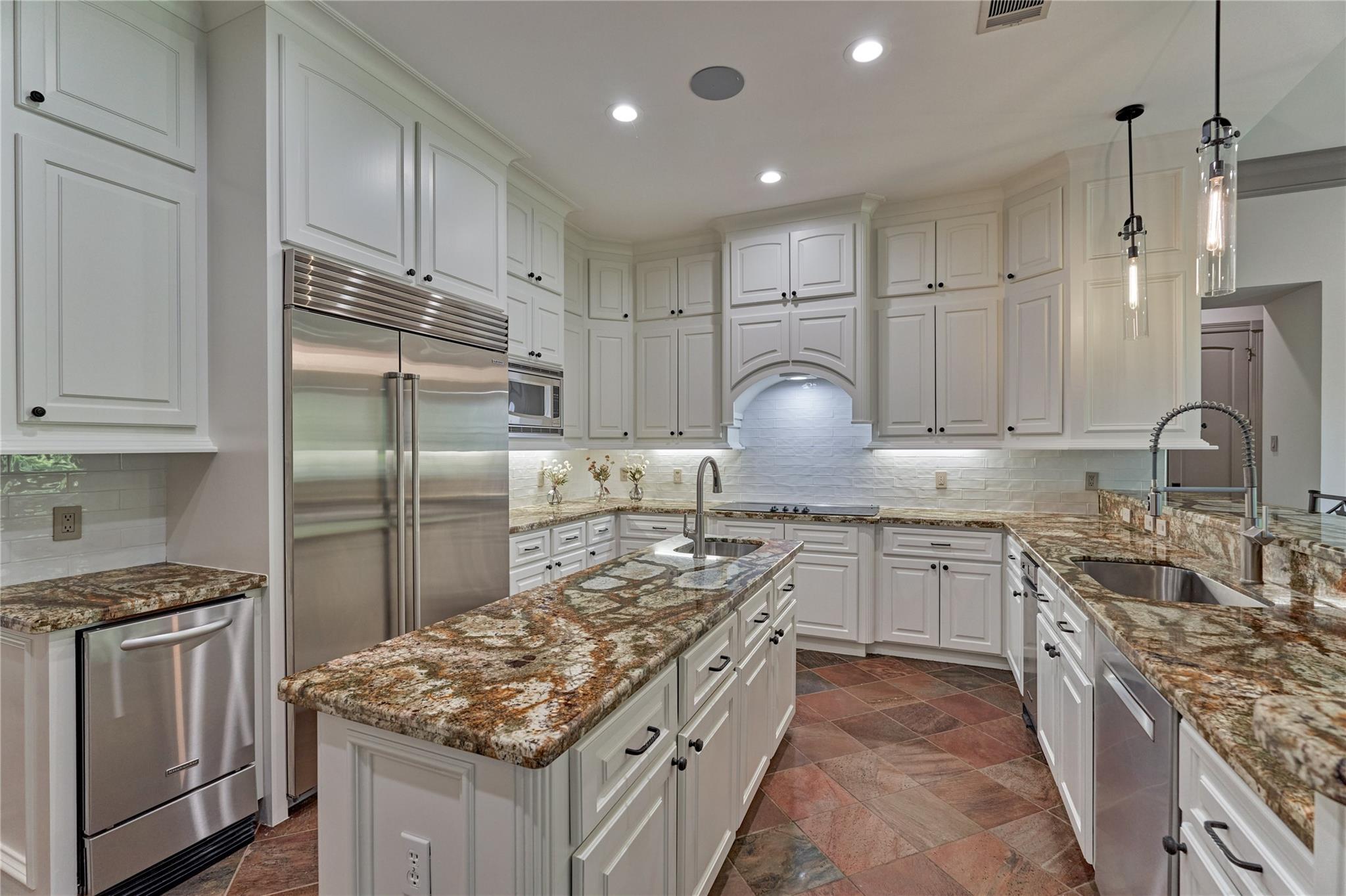 11410 Outpost Cove Drive