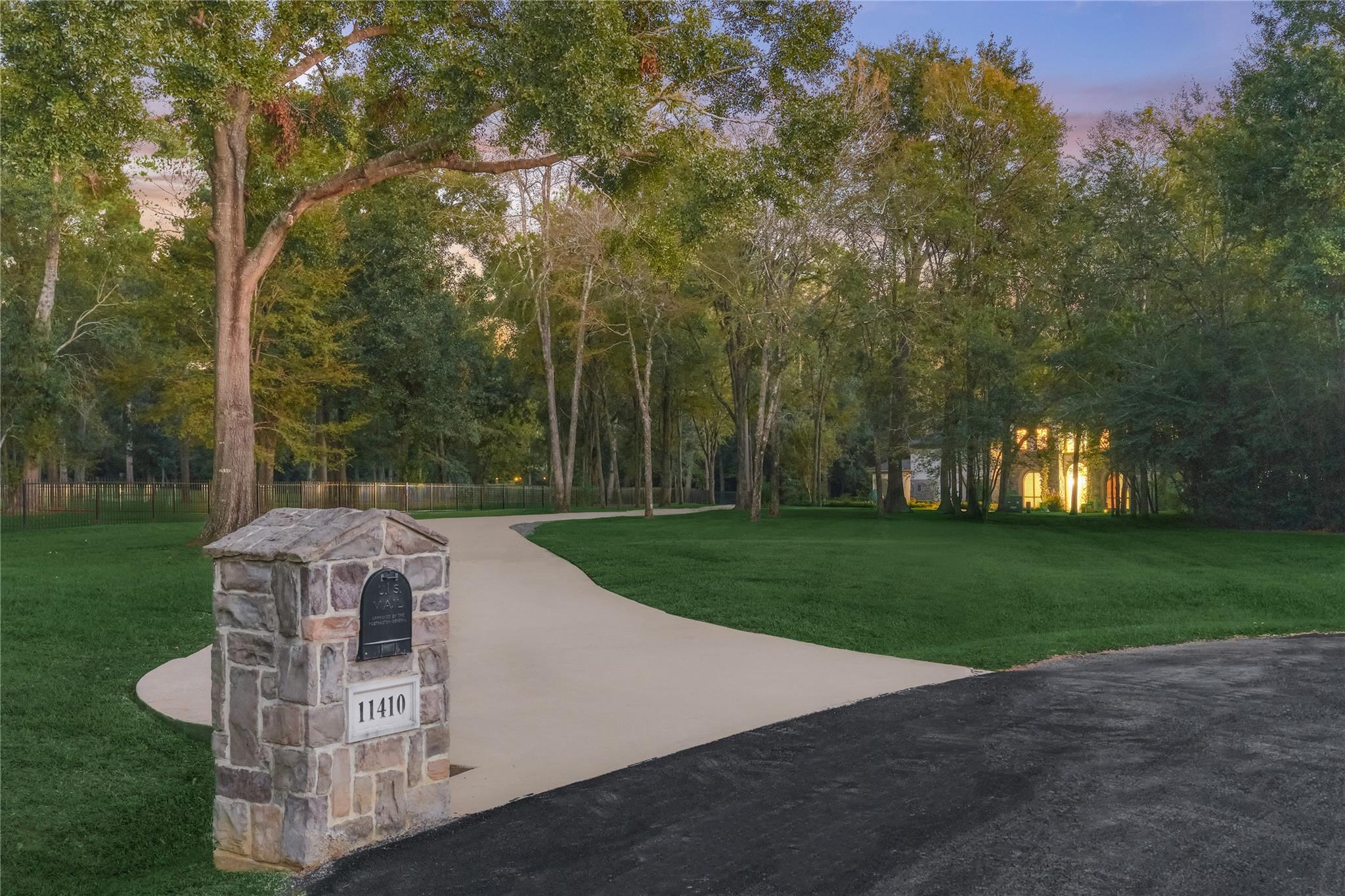 11410 Outpost Cove Drive