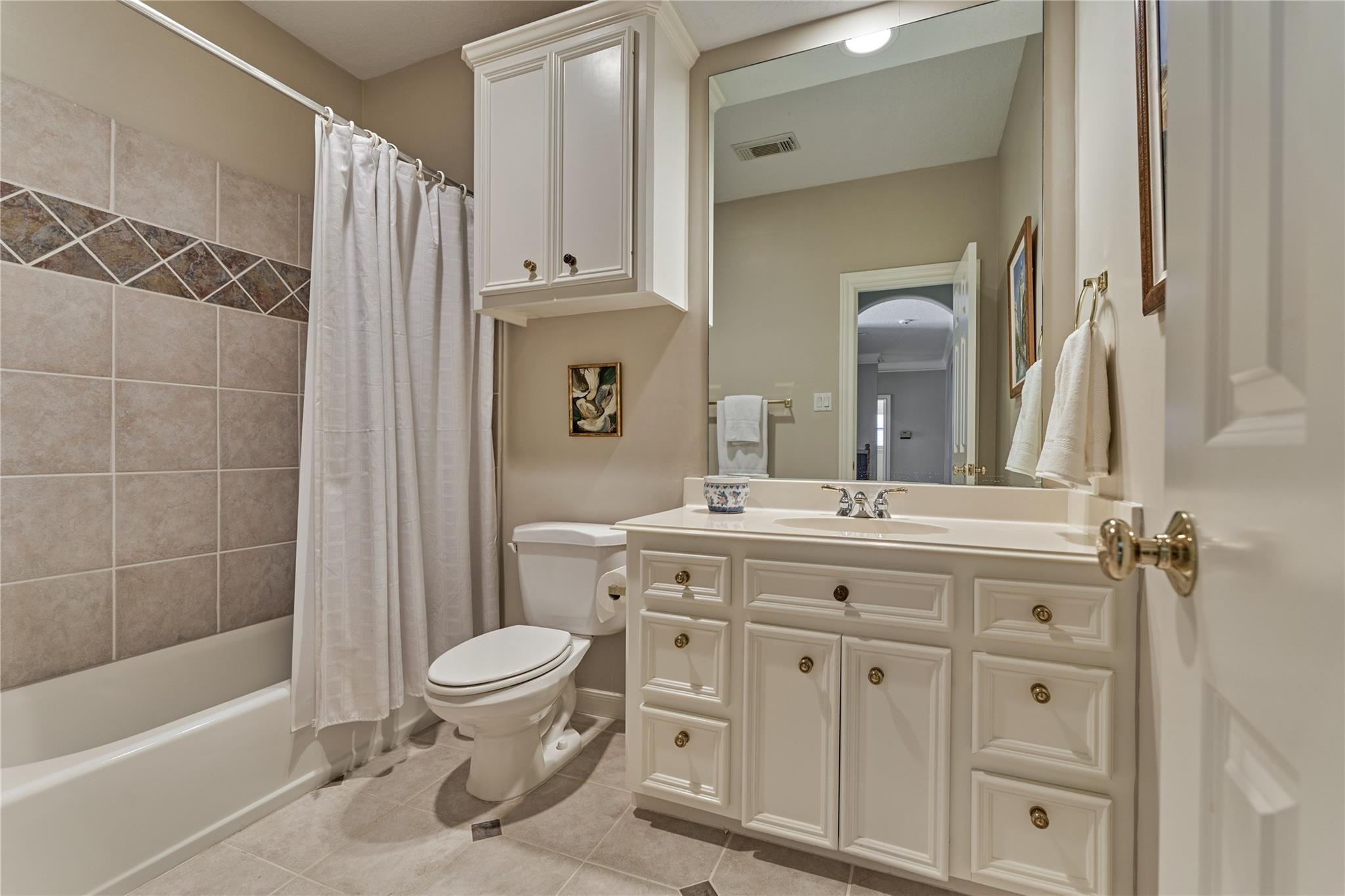 3073 Bentwater Drive