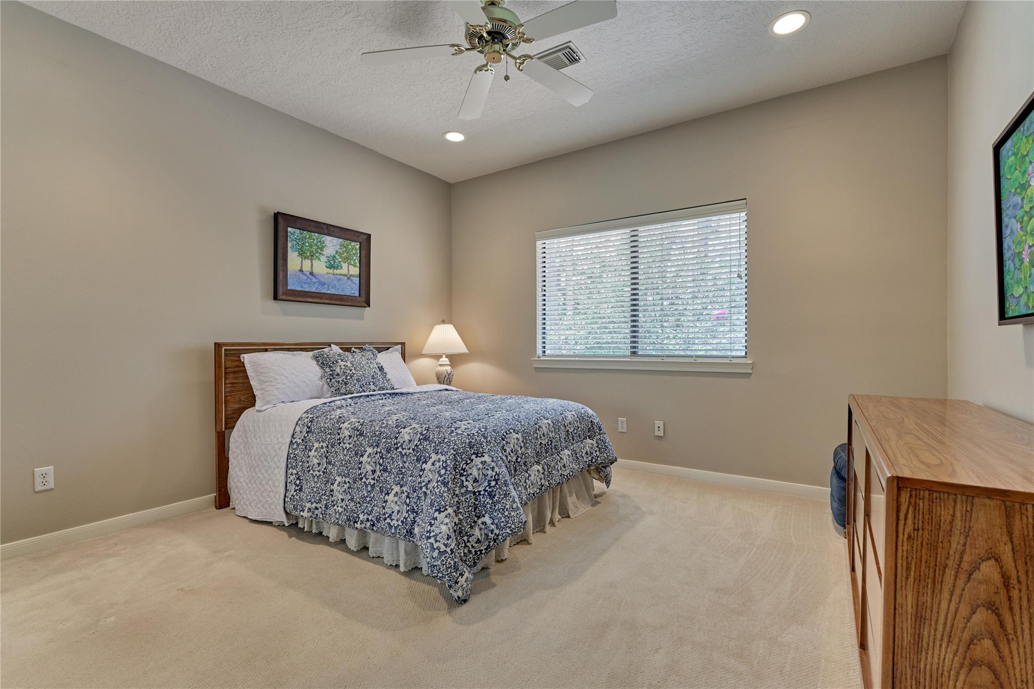 3073 Bentwater Drive