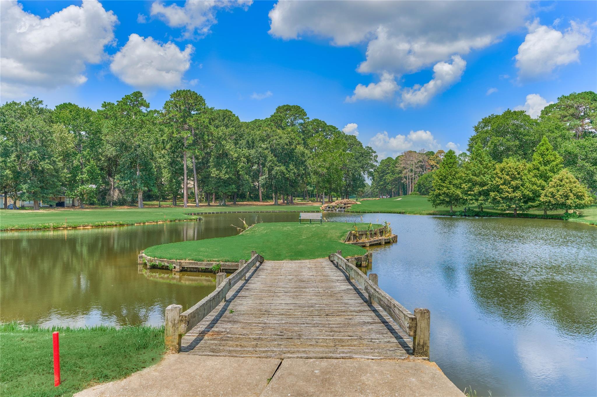 13707 Fountainview Drive