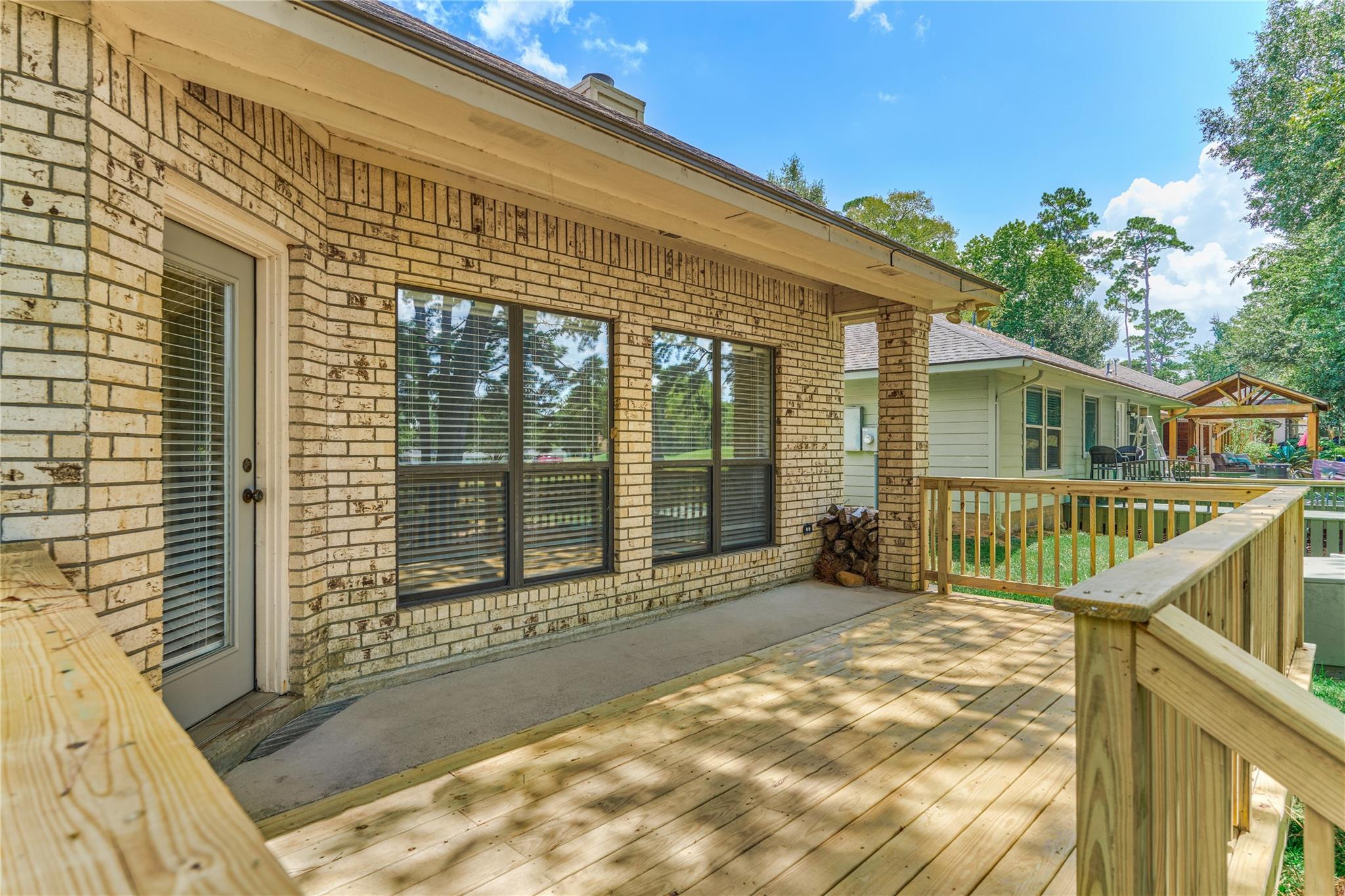 13707 Fountainview Drive