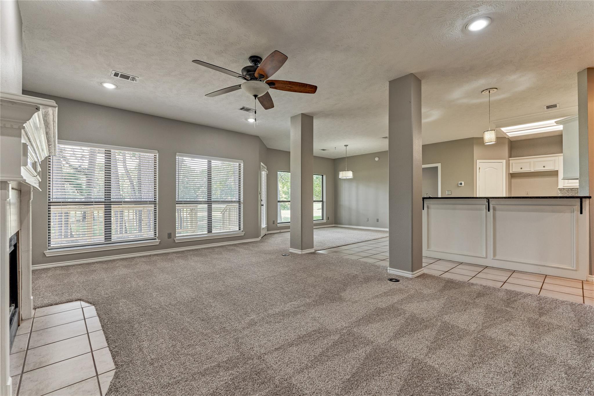 13707 Fountainview Drive