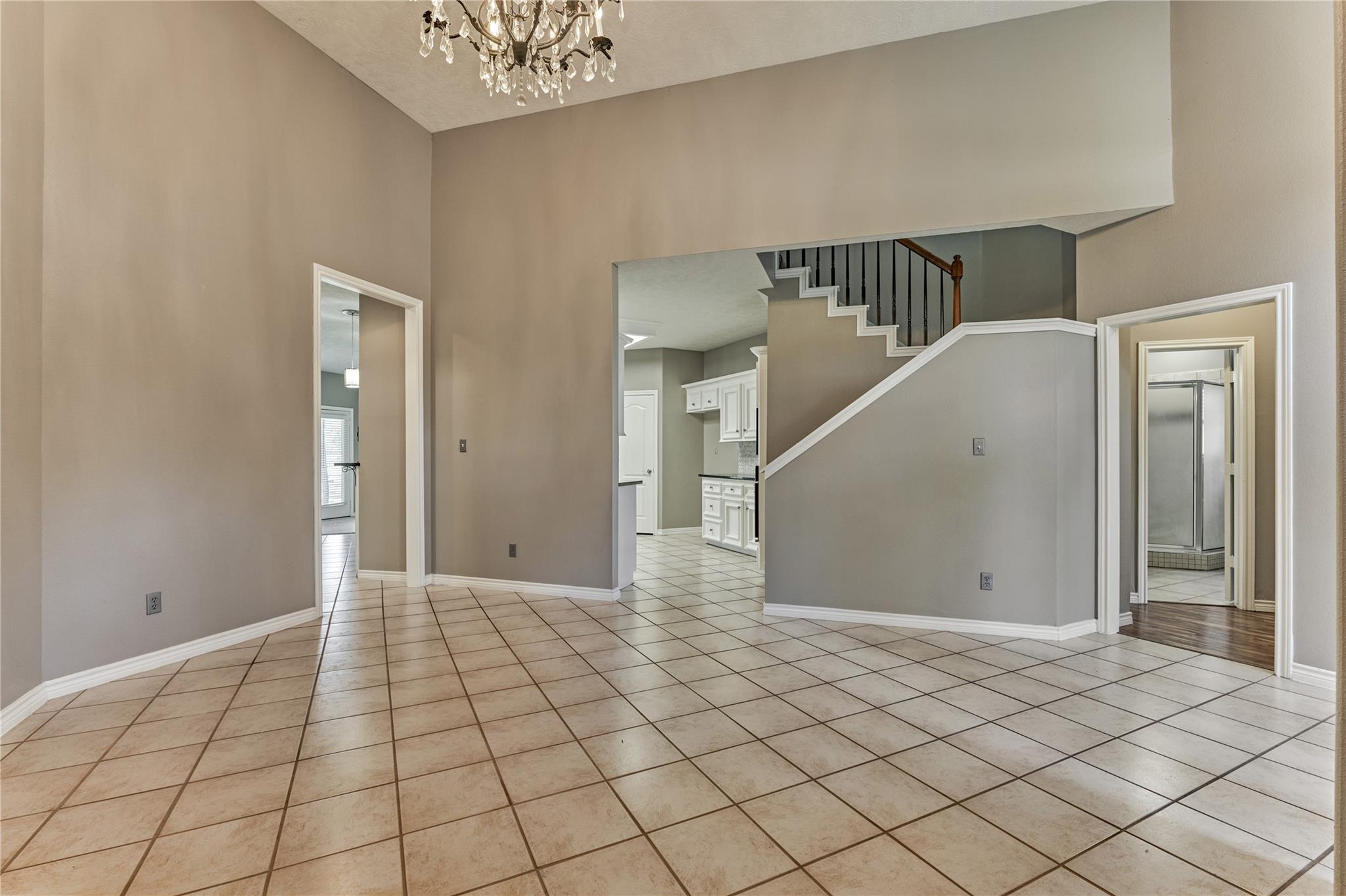 13707 Fountainview Drive