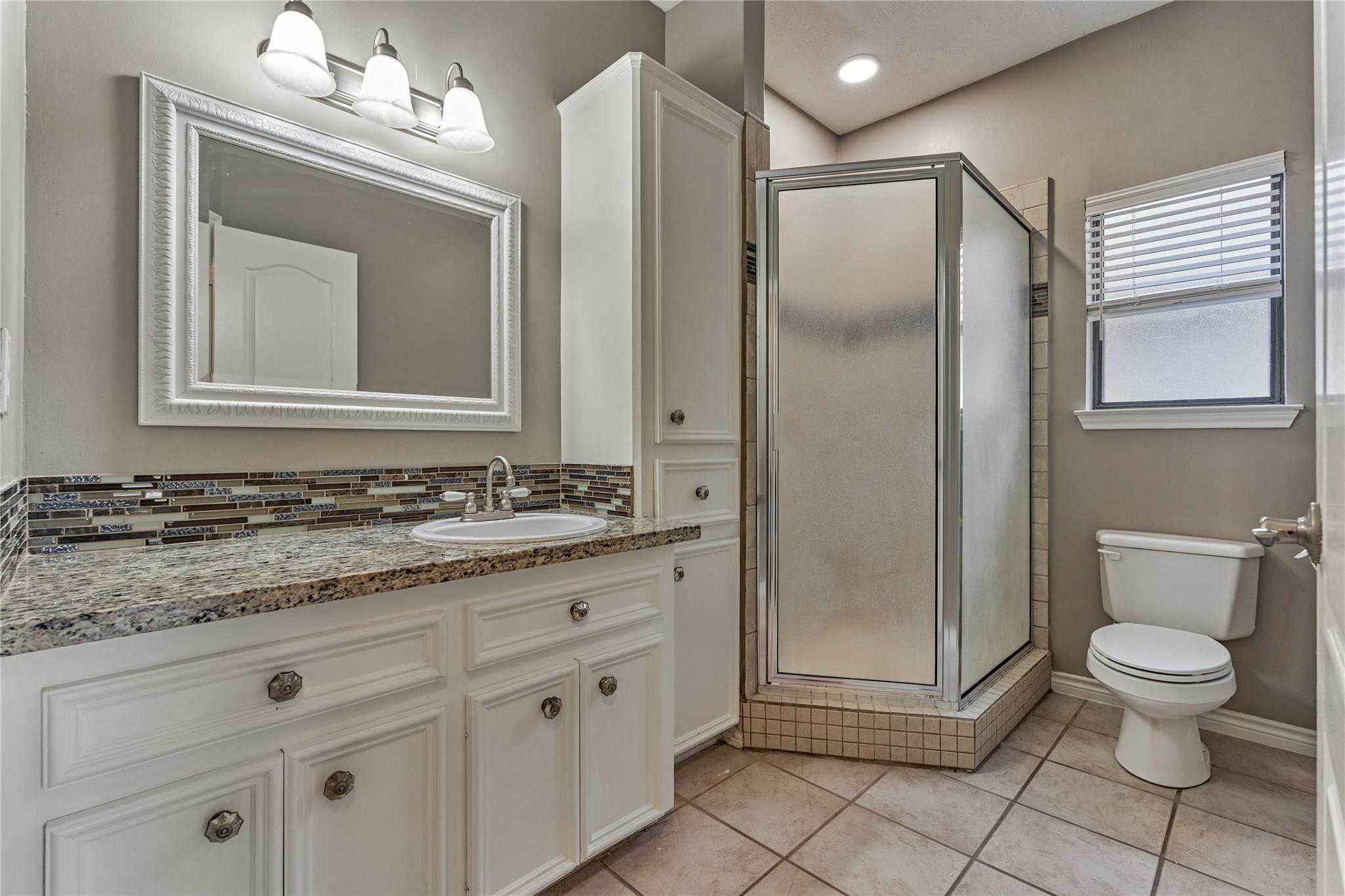 13707 Fountainview Drive
