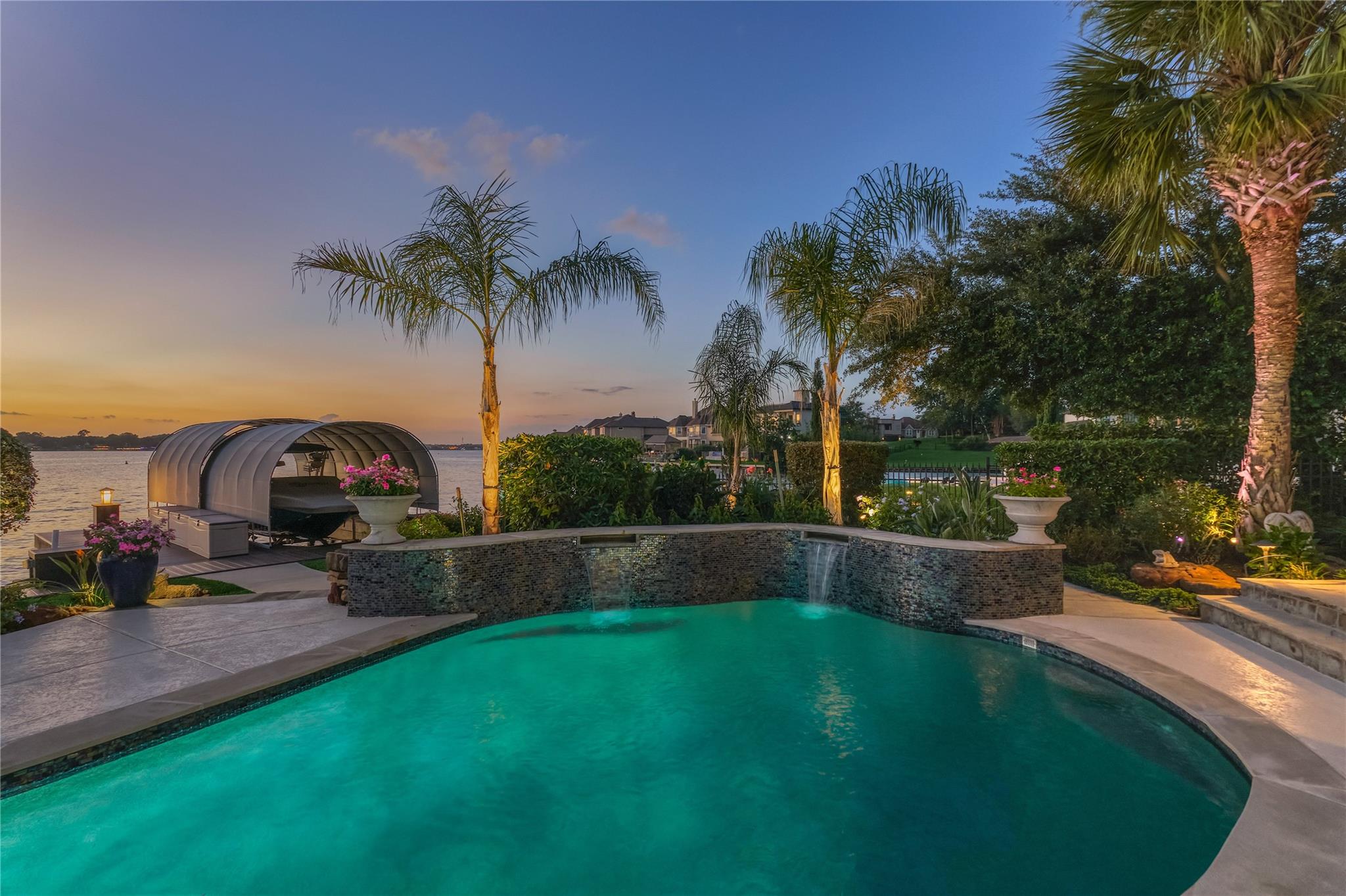 9943 Pebble View Court