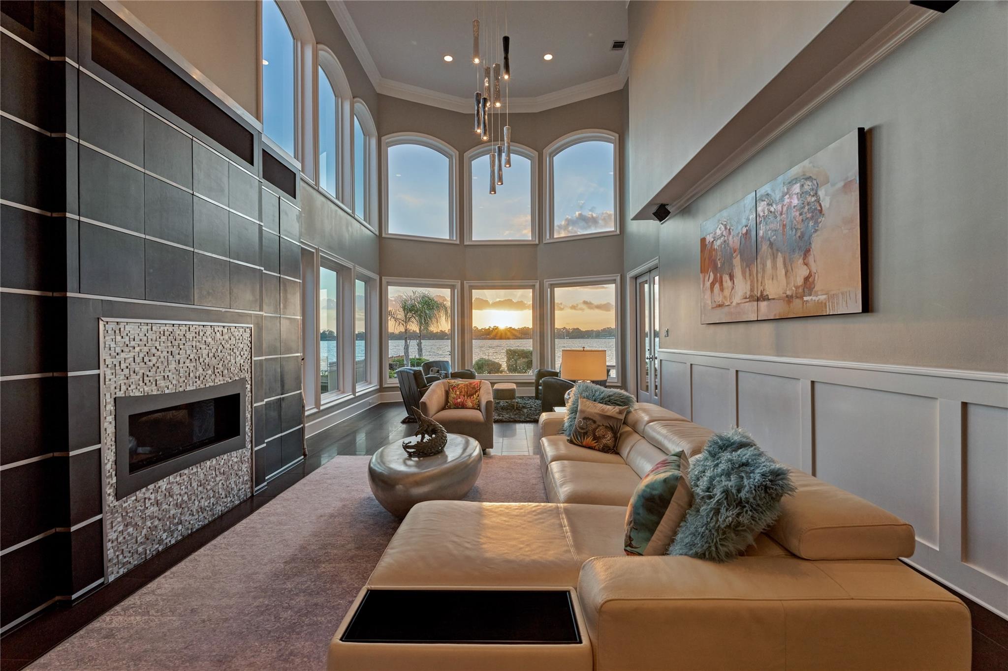 9943 Pebble View Court