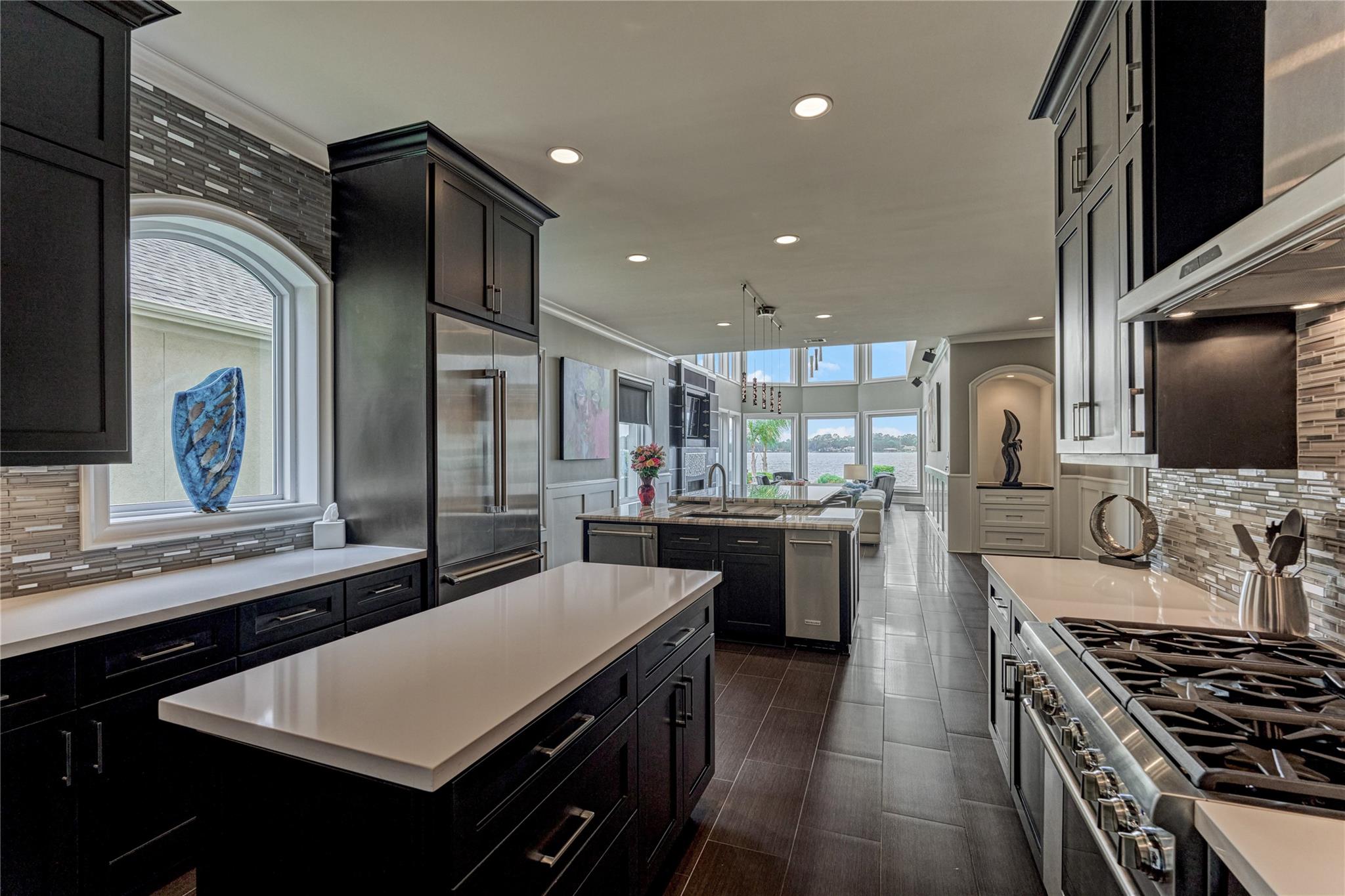 9943 Pebble View Court