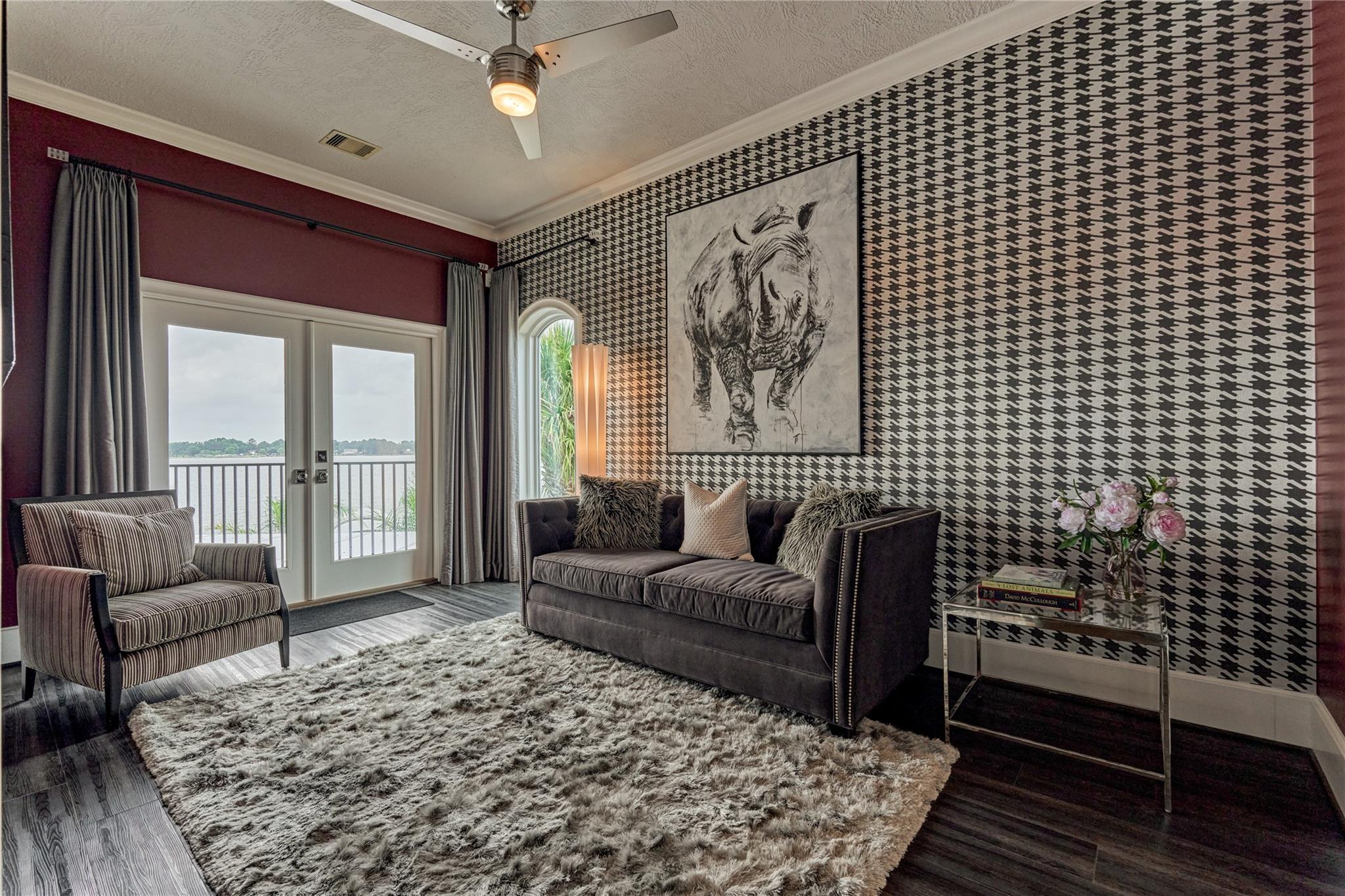 9943 Pebble View Court