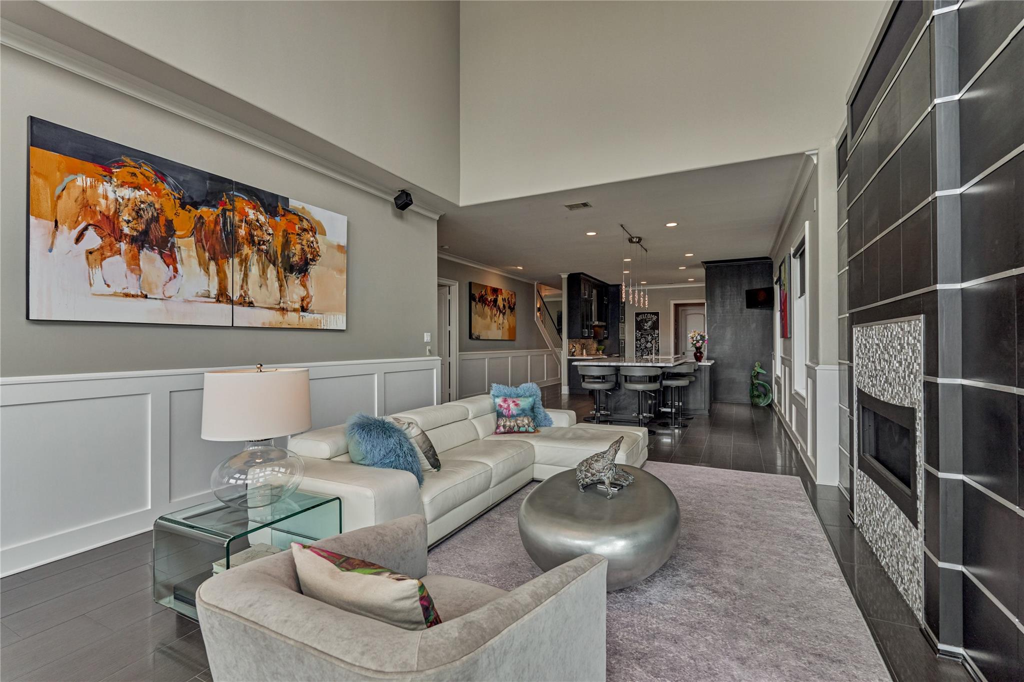 9943 Pebble View Court