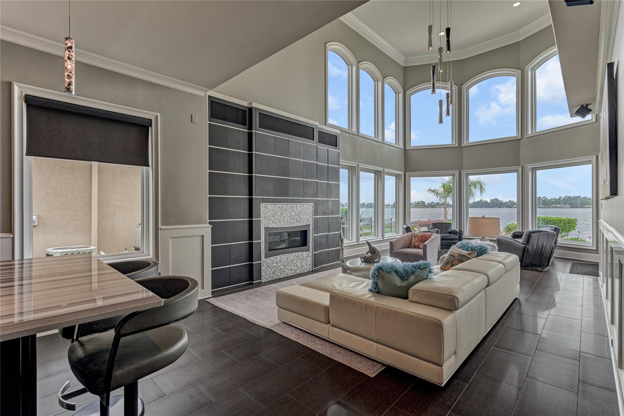 9943 Pebble View Court