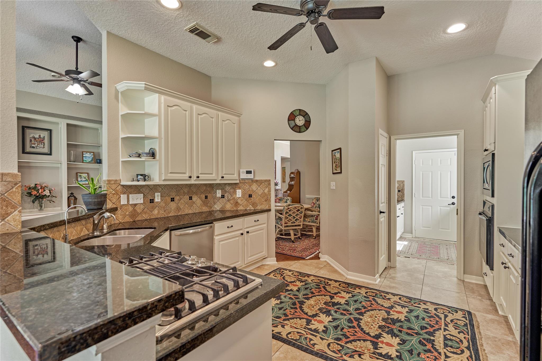 197 Monterrey Road E
