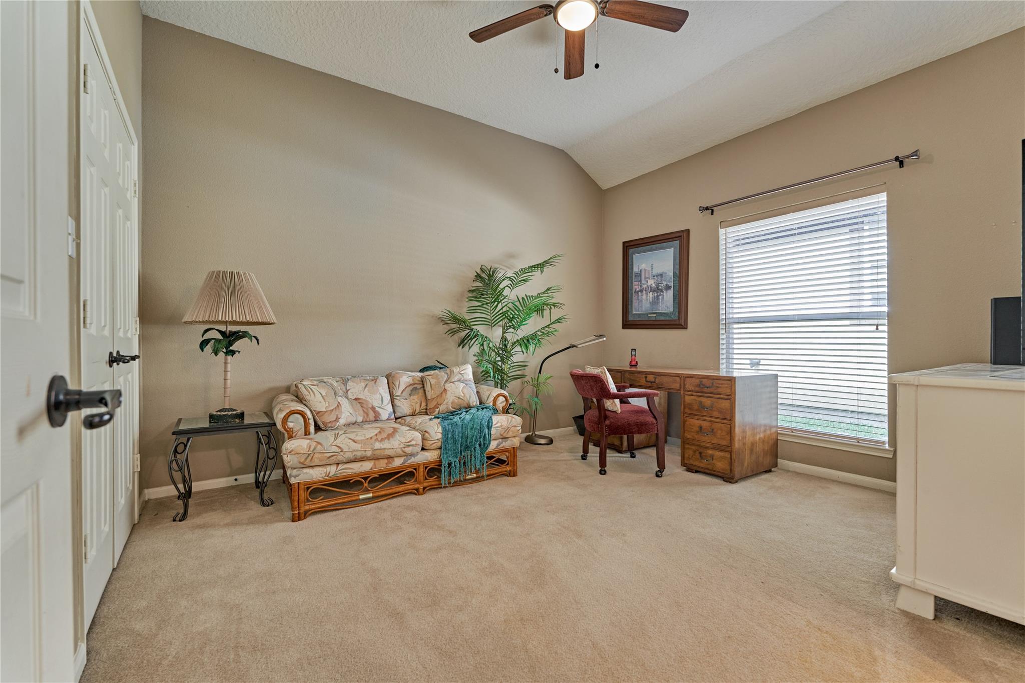 197 Monterrey Road E