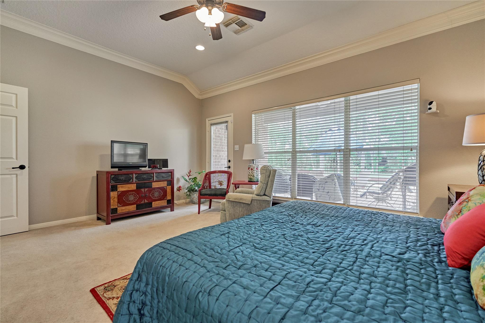197 Monterrey Road E
