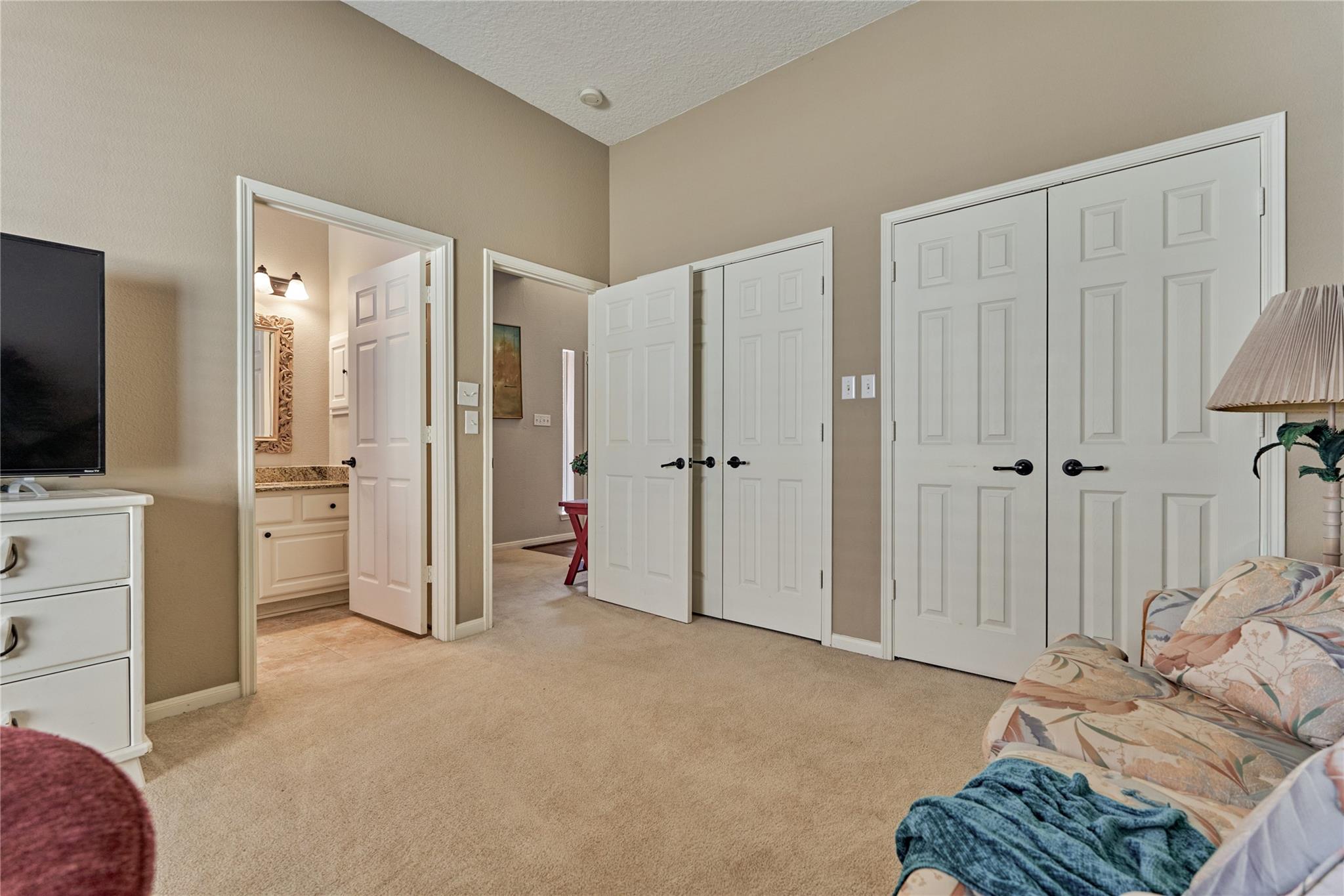 197 Monterrey Road E