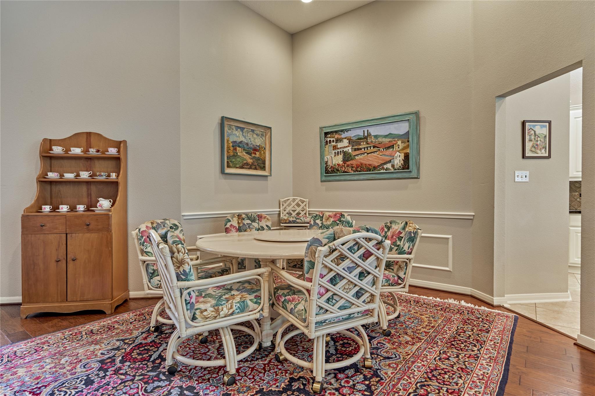 197 Monterrey Road E