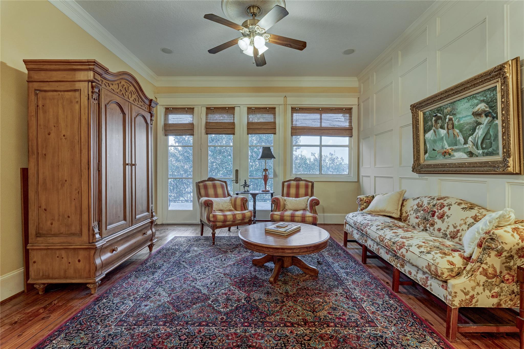 100 W Shore Lane