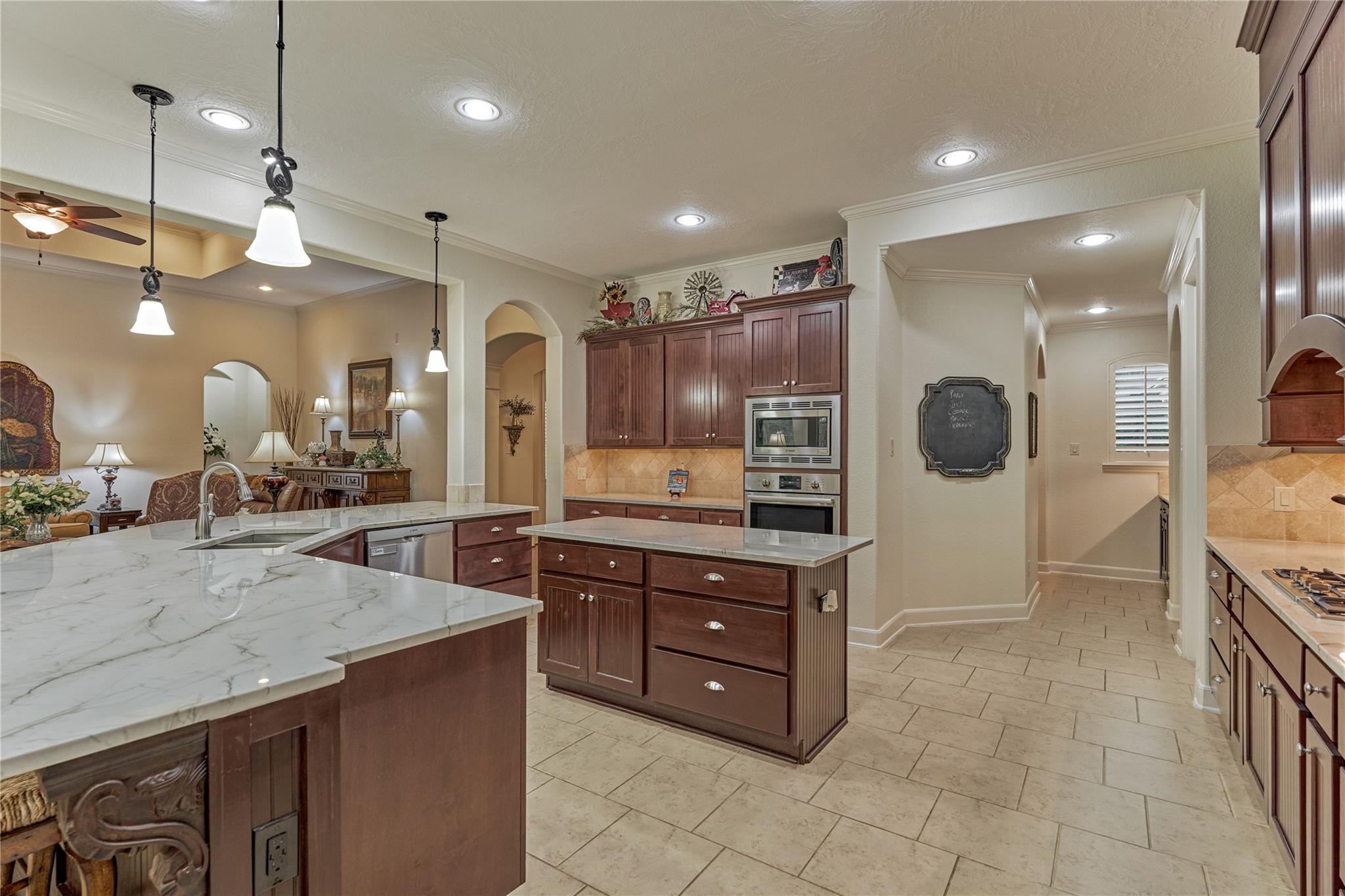 10 Westlyn Lane