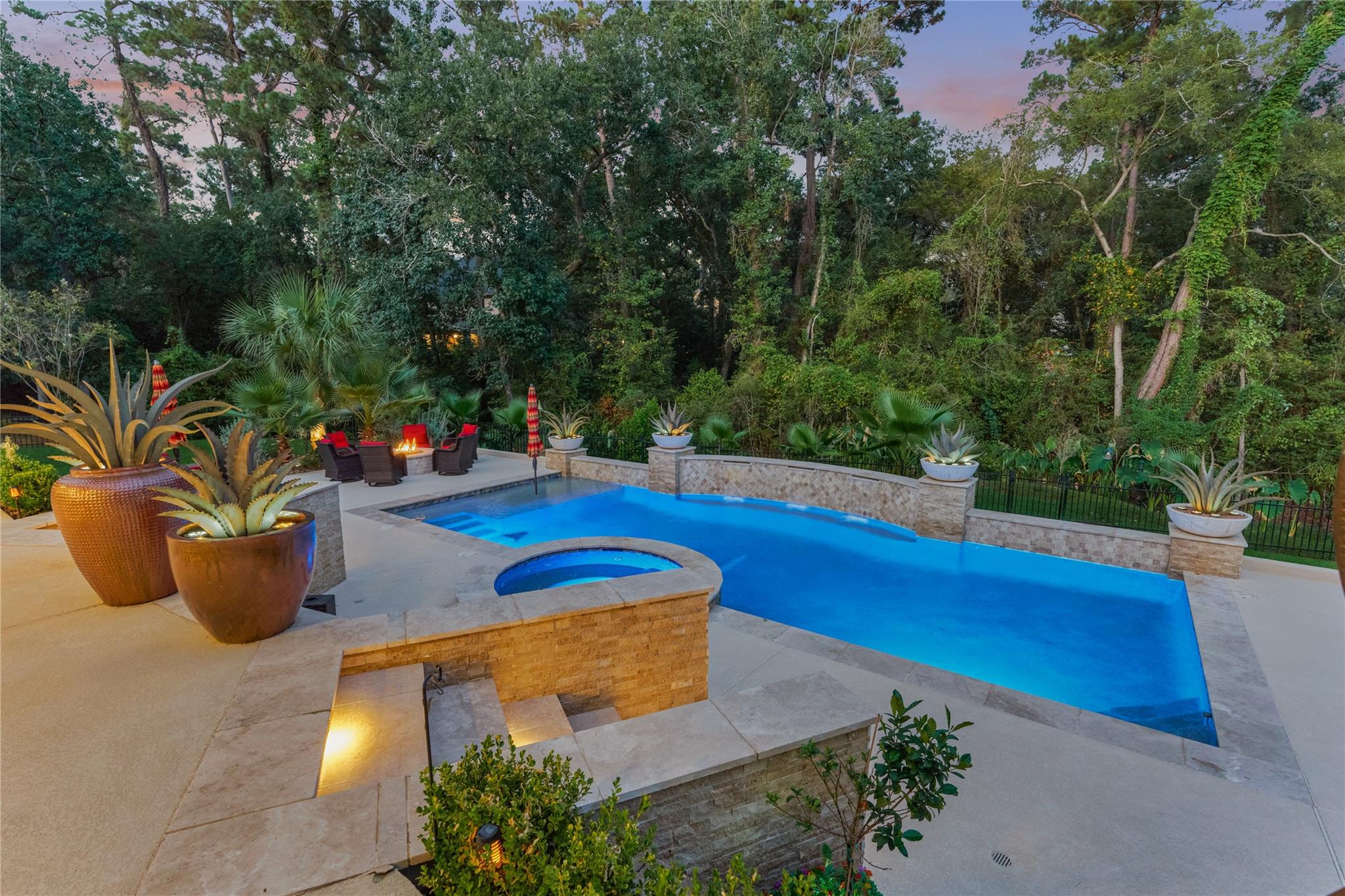 10 Westlyn Lane