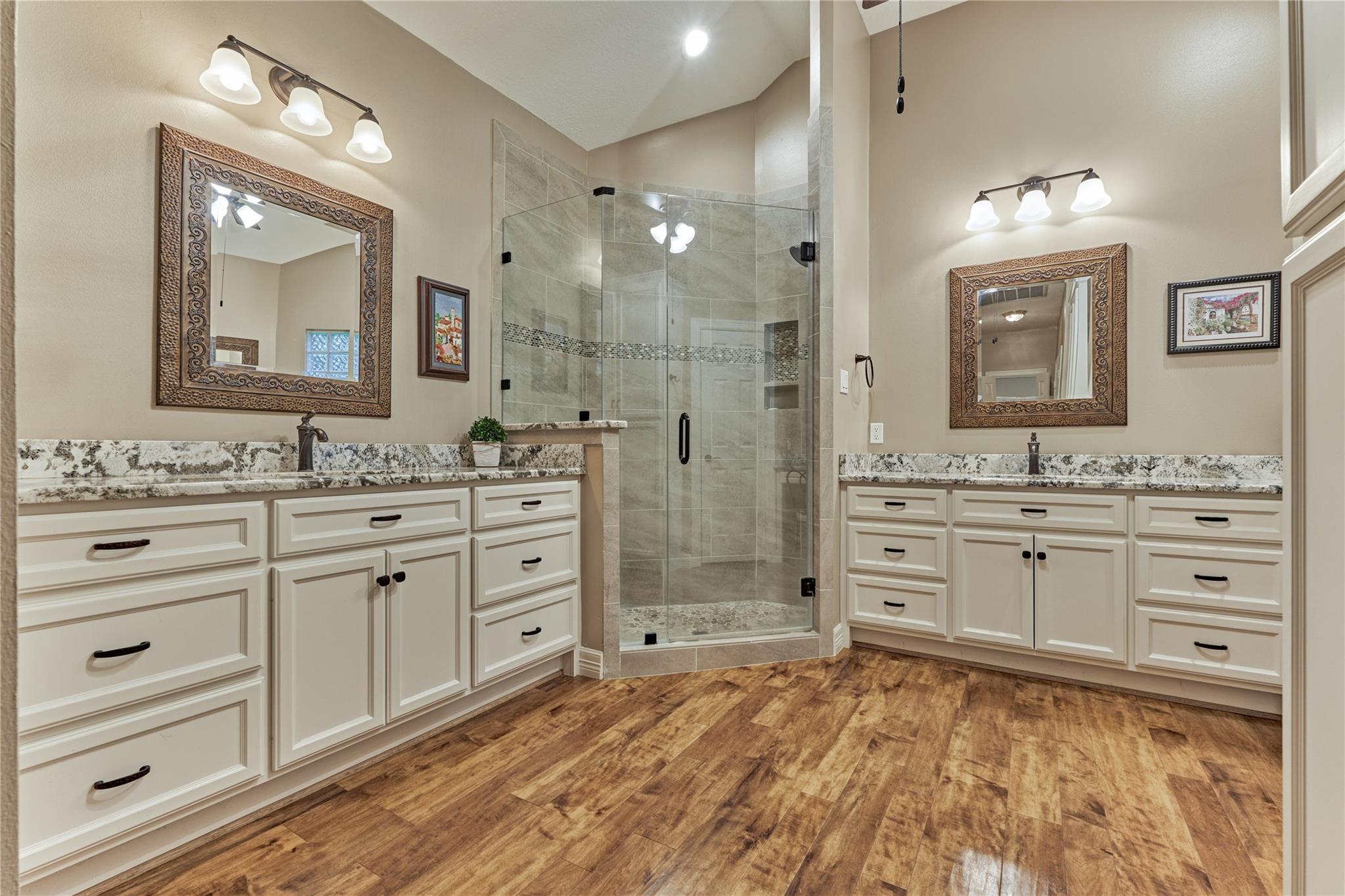 33 Winthrop Harbor N