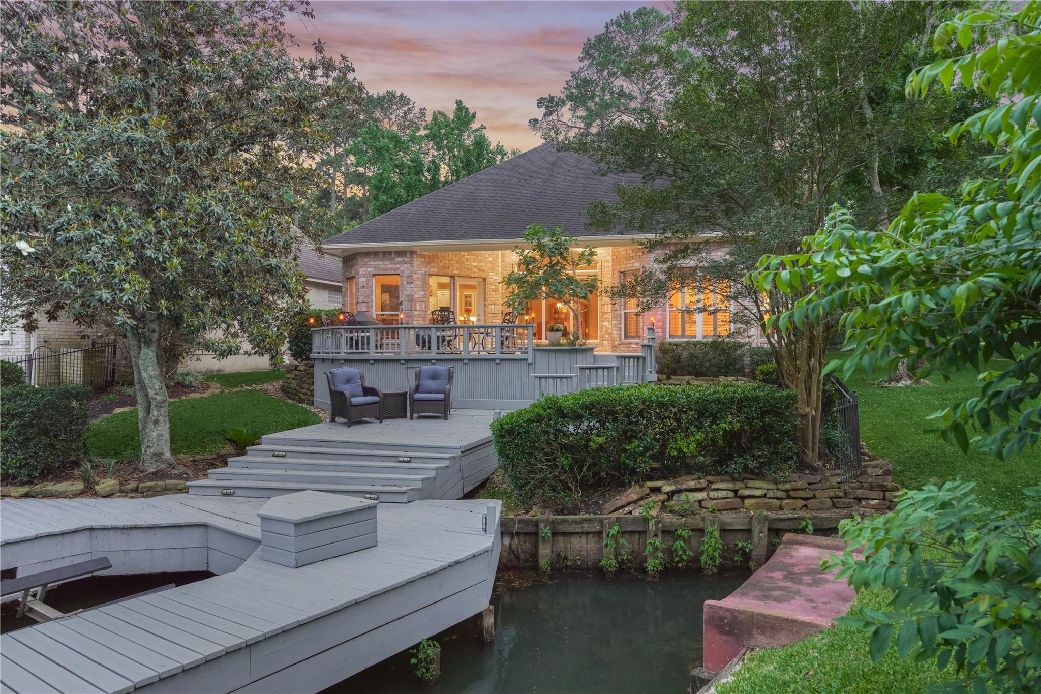 33 Winthrop Harbor N