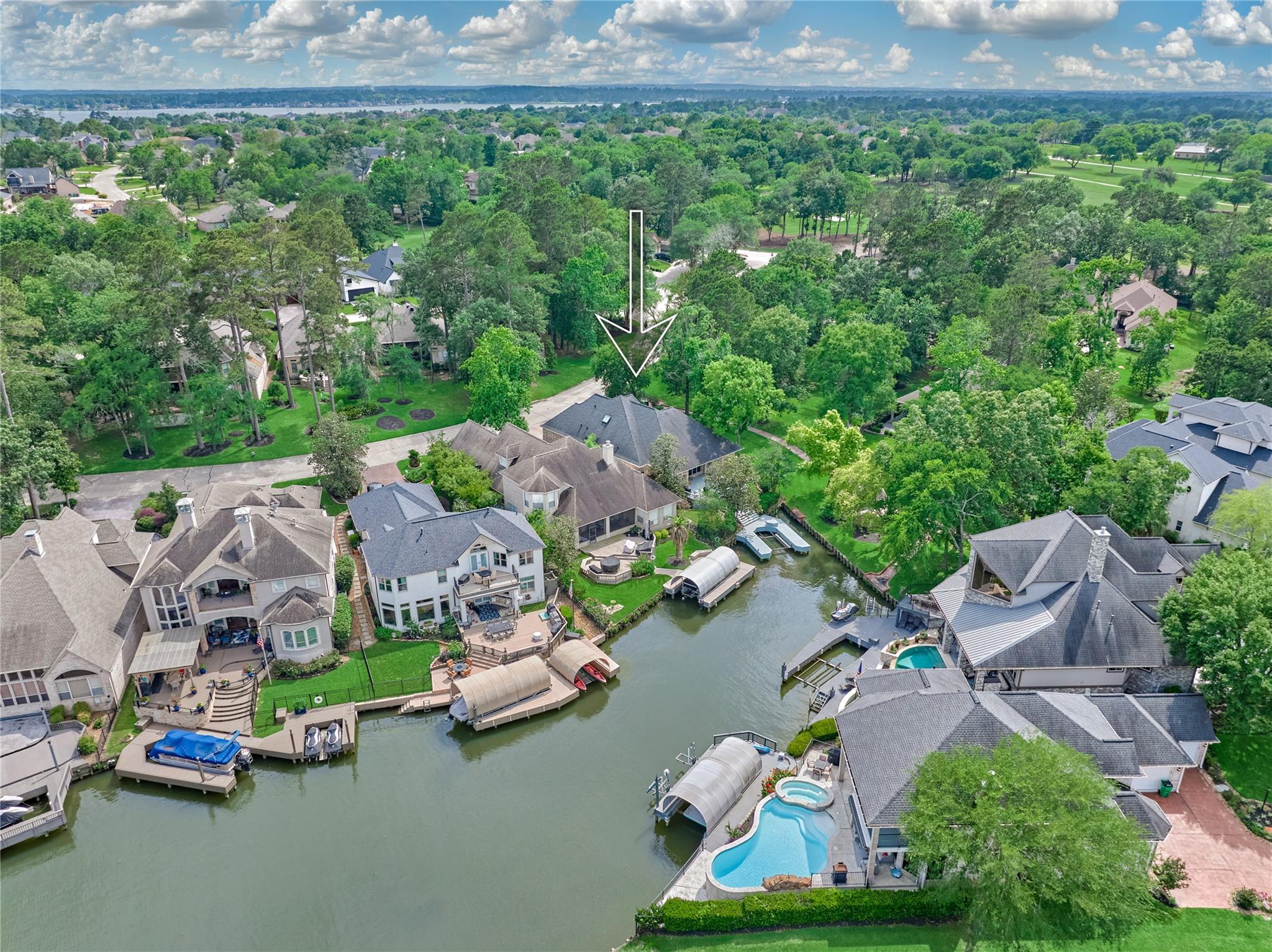 33 Winthrop Harbor N