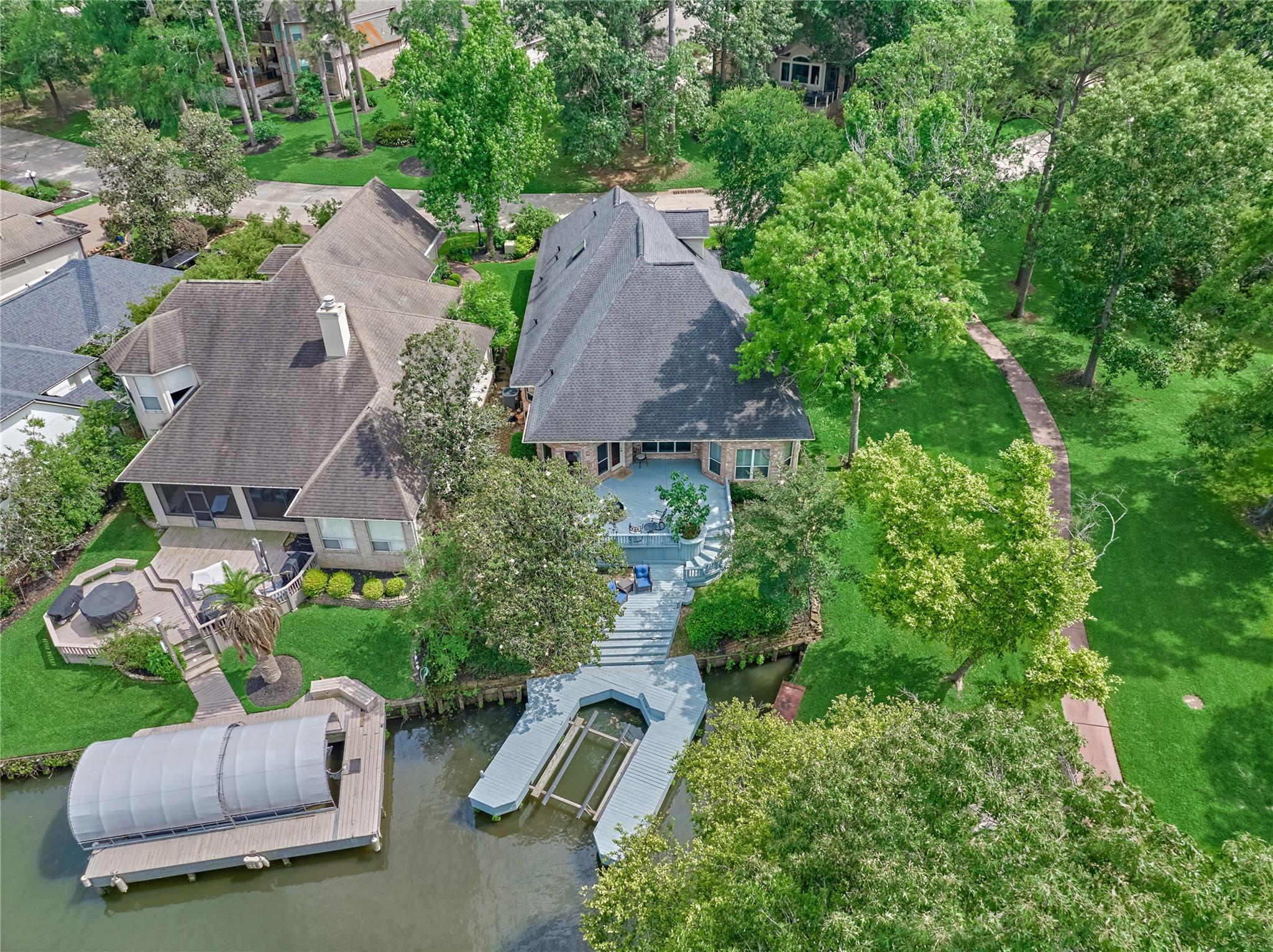 33 Winthrop Harbor N