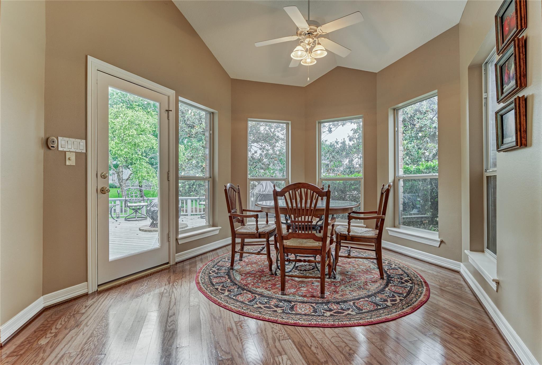 33 Winthrop Harbor N
