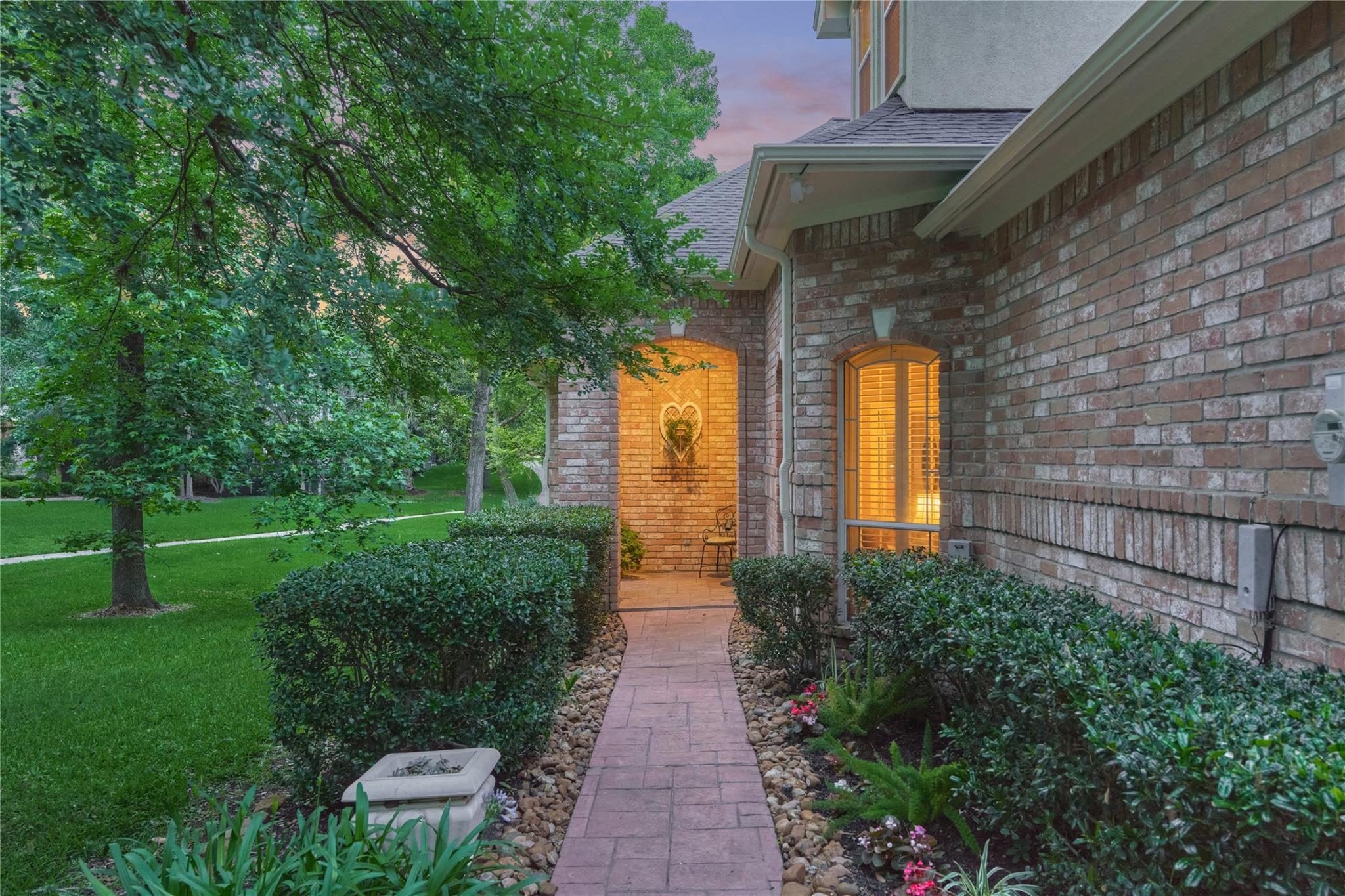 33 Winthrop Harbor N