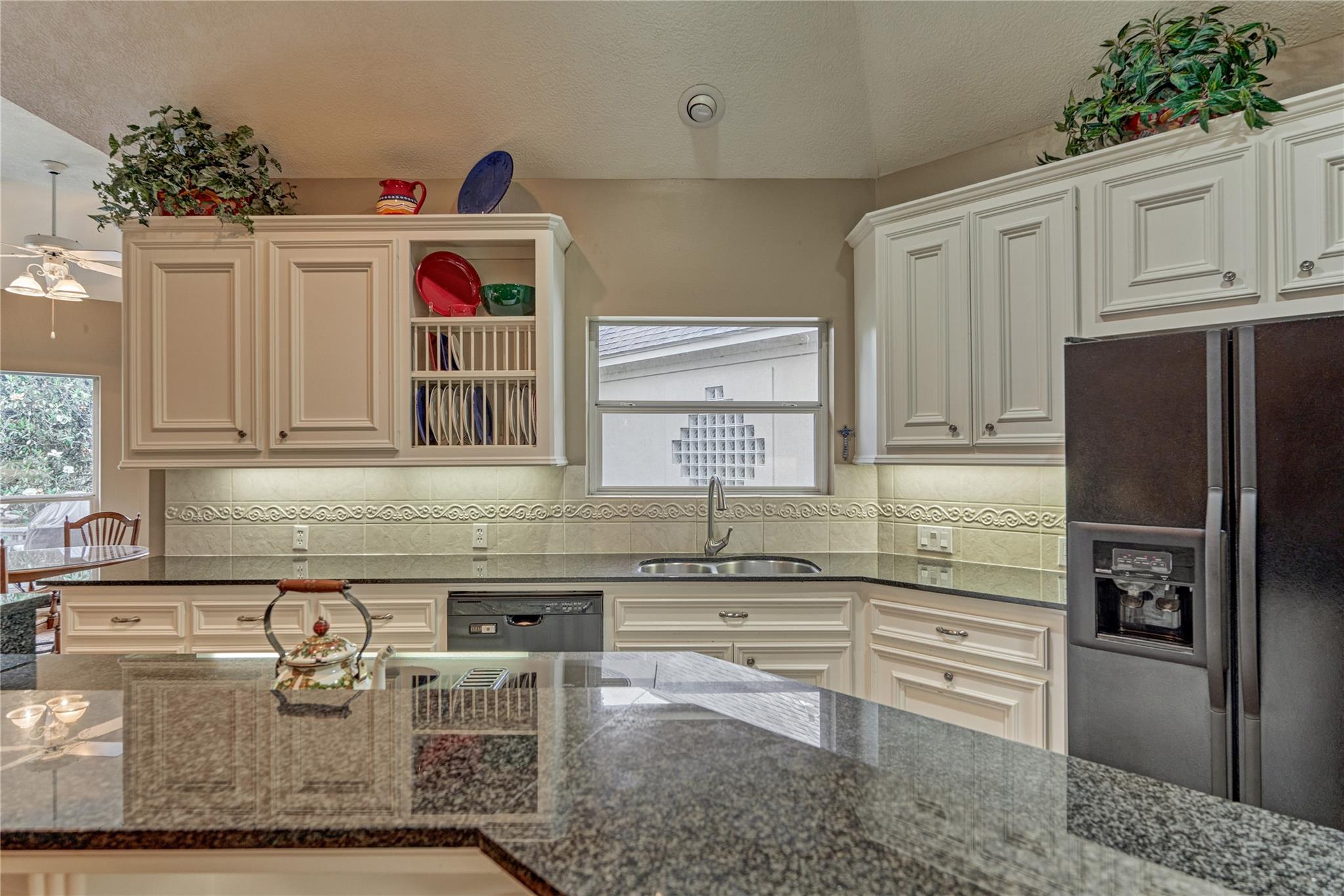 33 Winthrop Harbor N