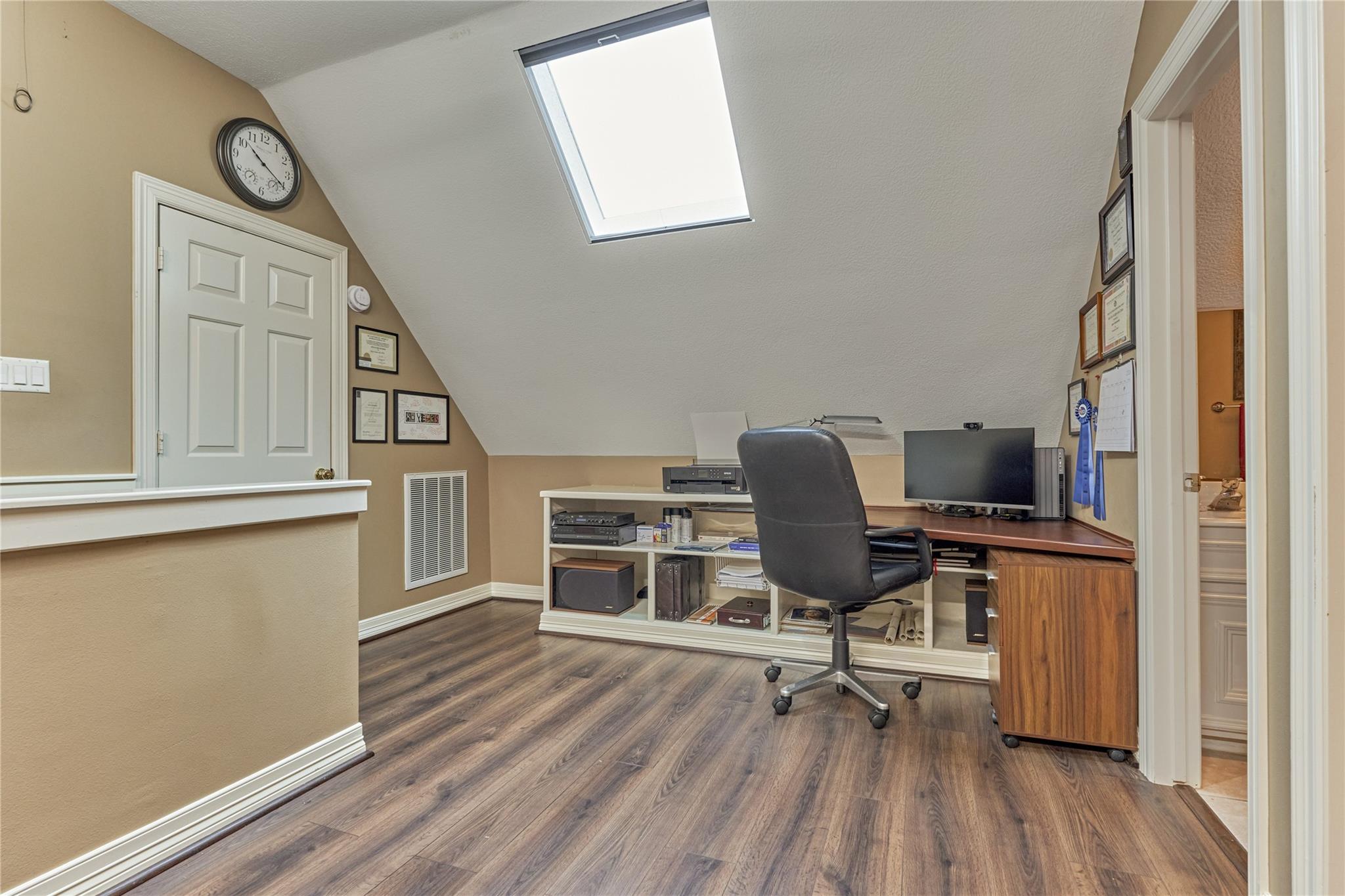 33 Winthrop Harbor N