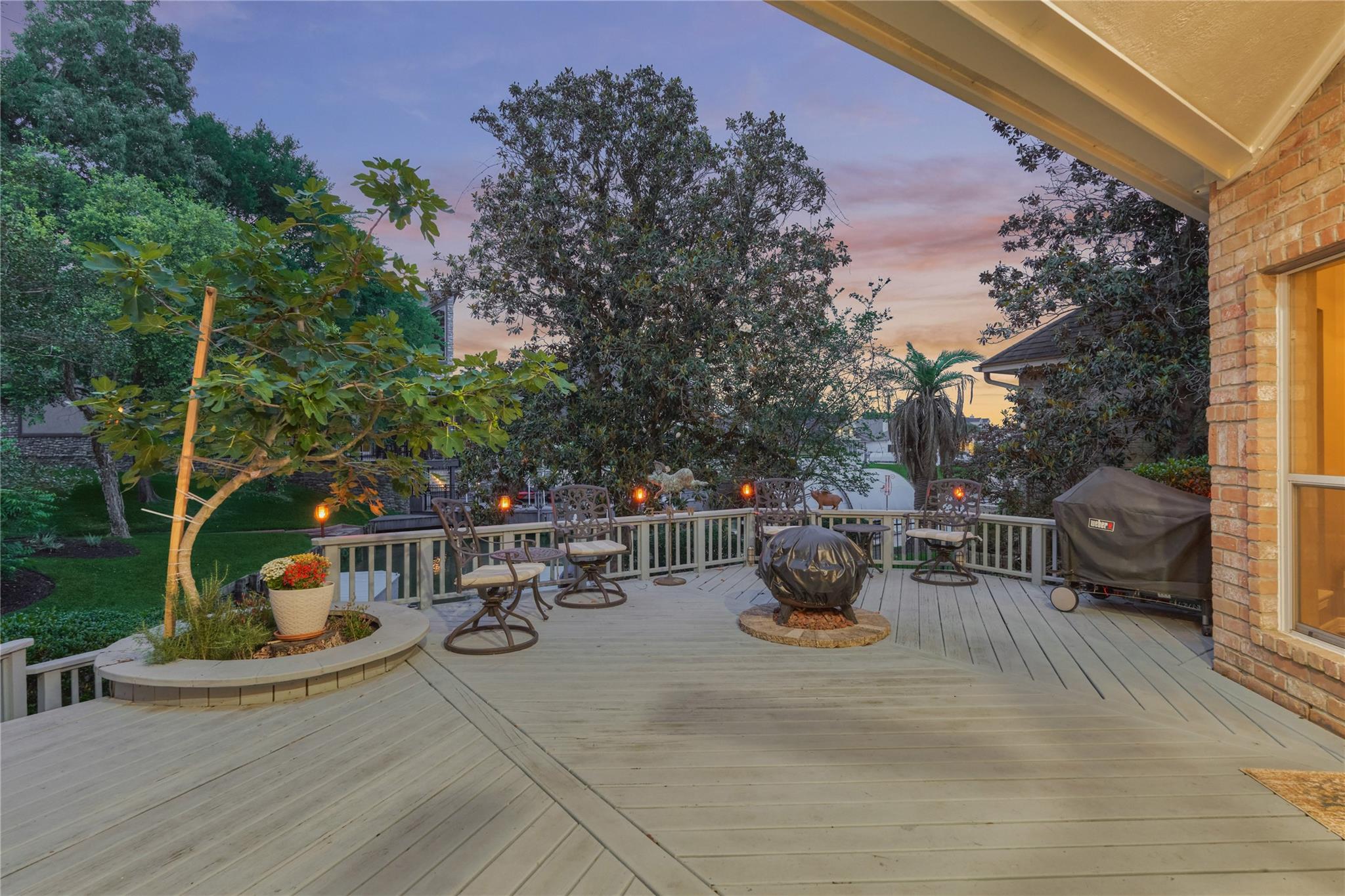 33 Winthrop Harbor N