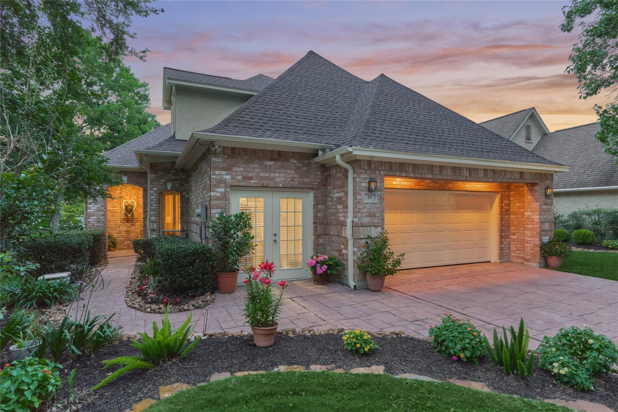 33 Winthrop Harbor N