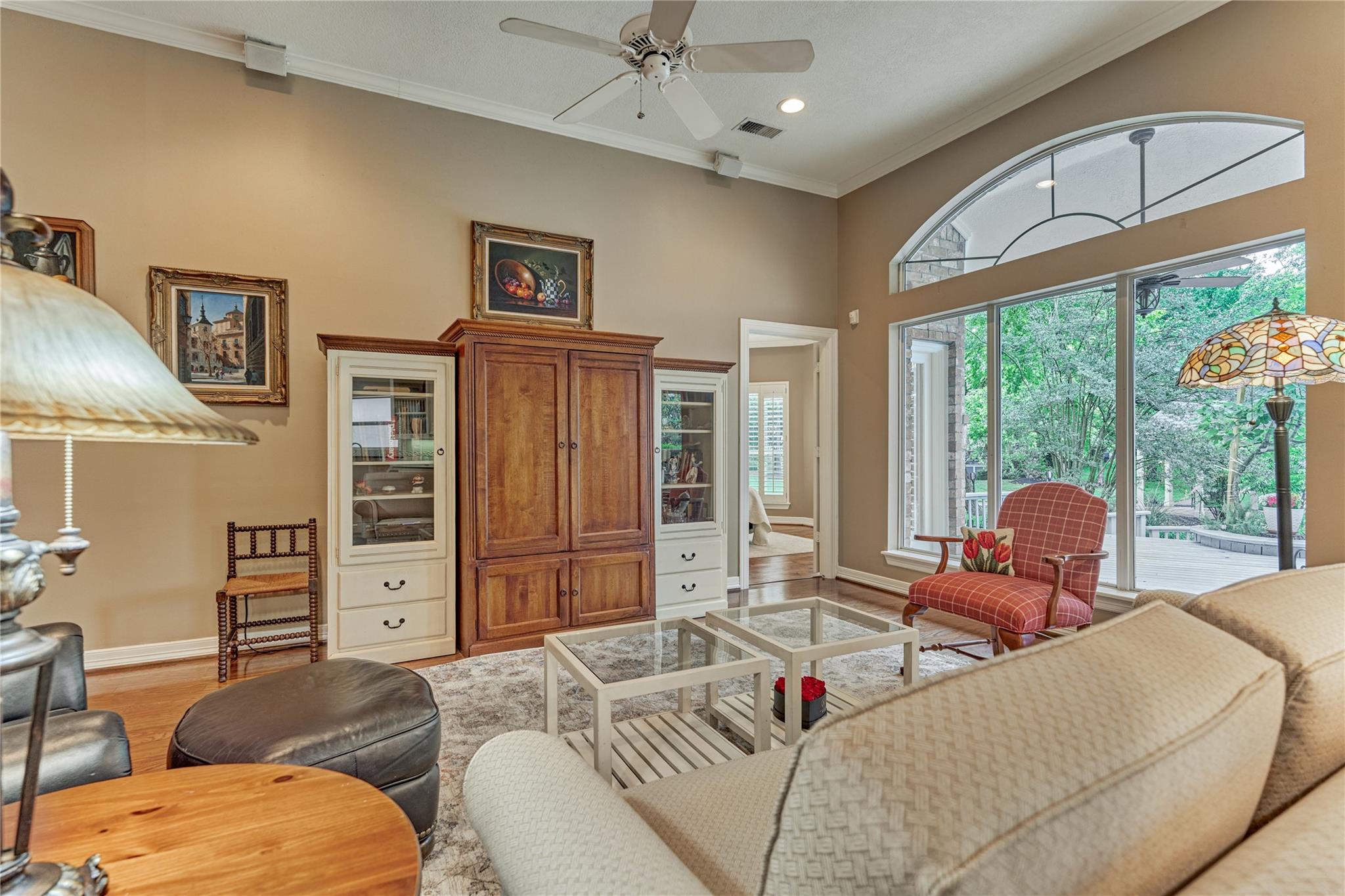 33 Winthrop Harbor N
