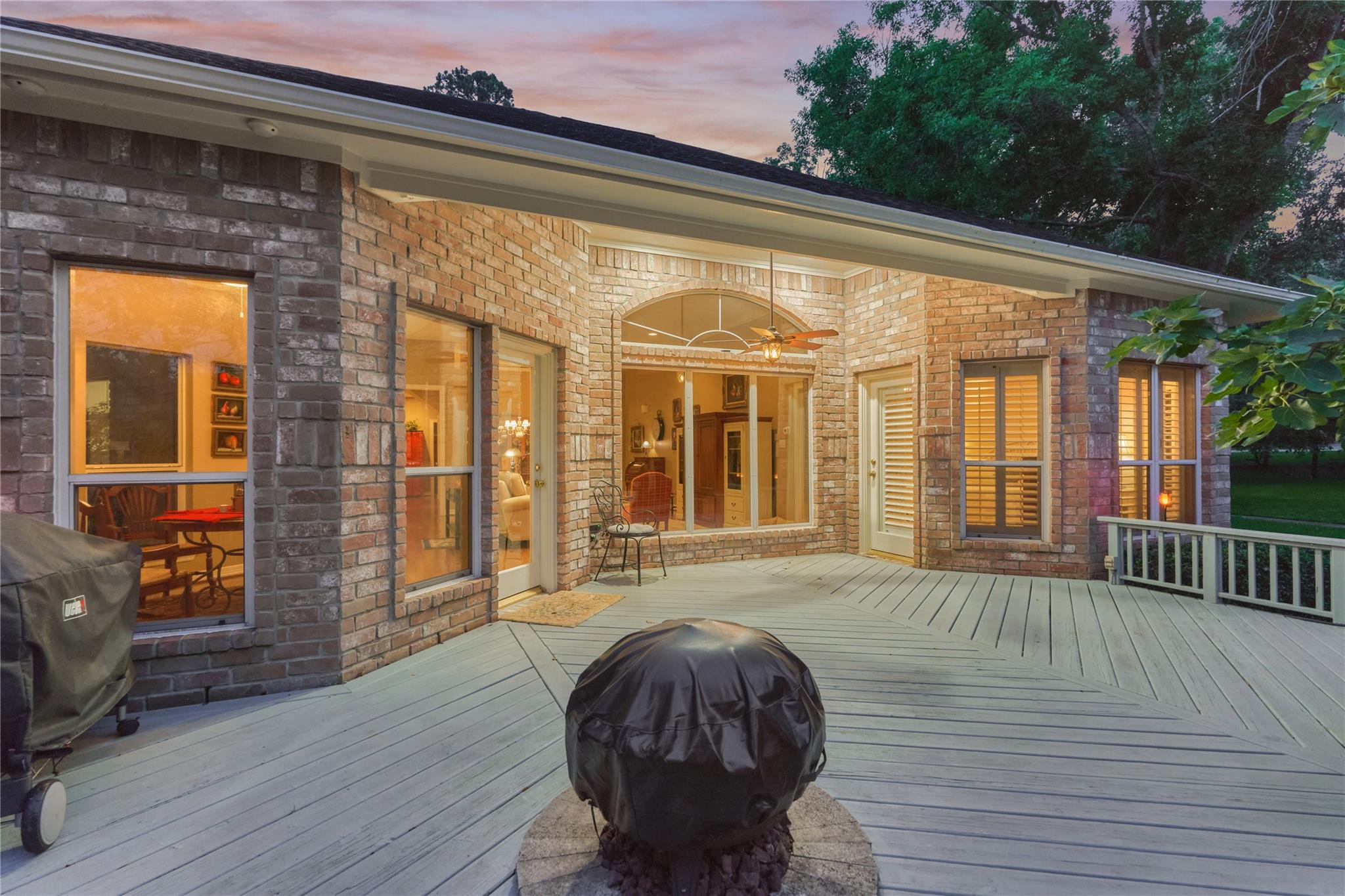 33 Winthrop Harbor N