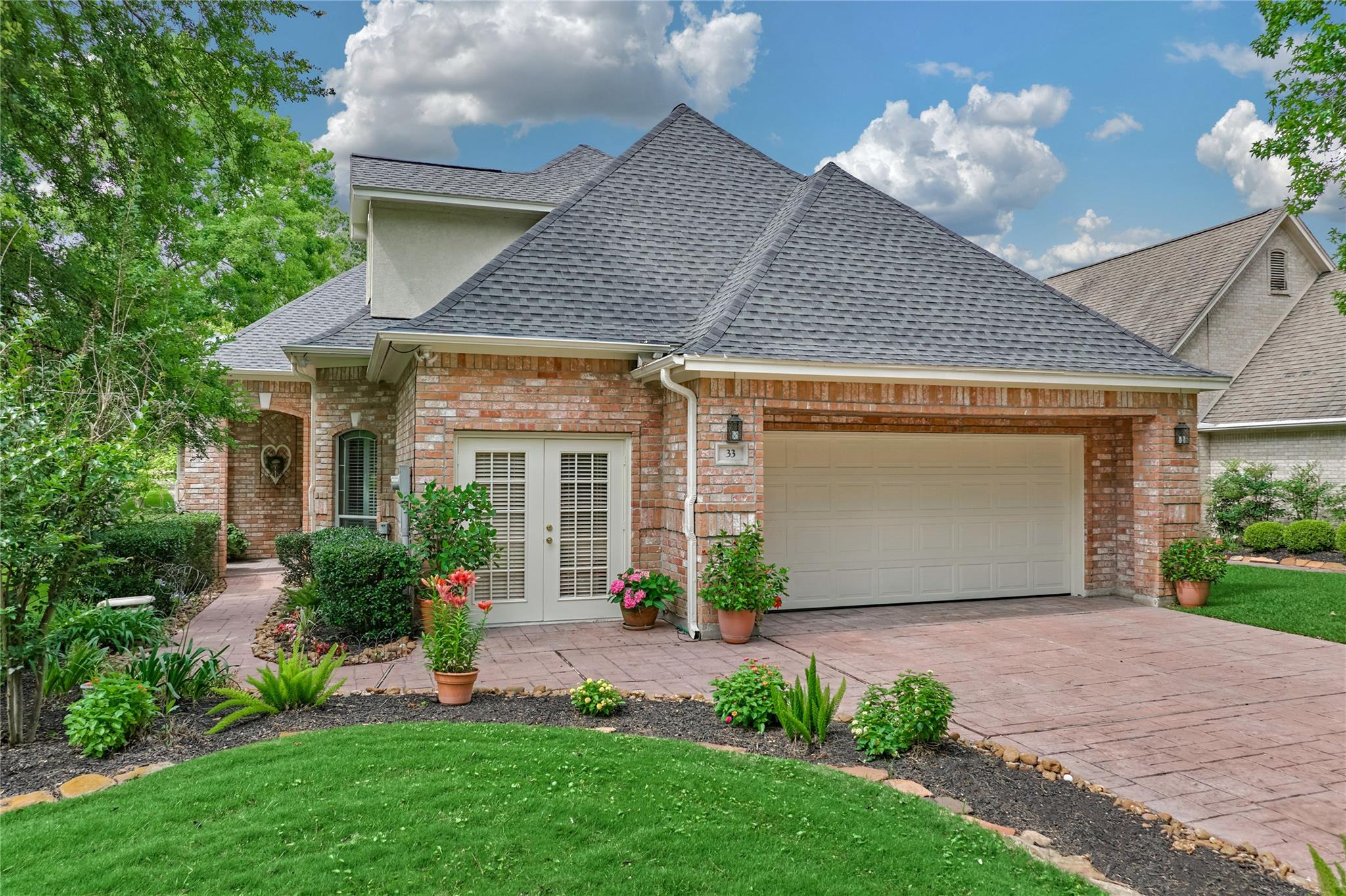 33 Winthrop Harbor N