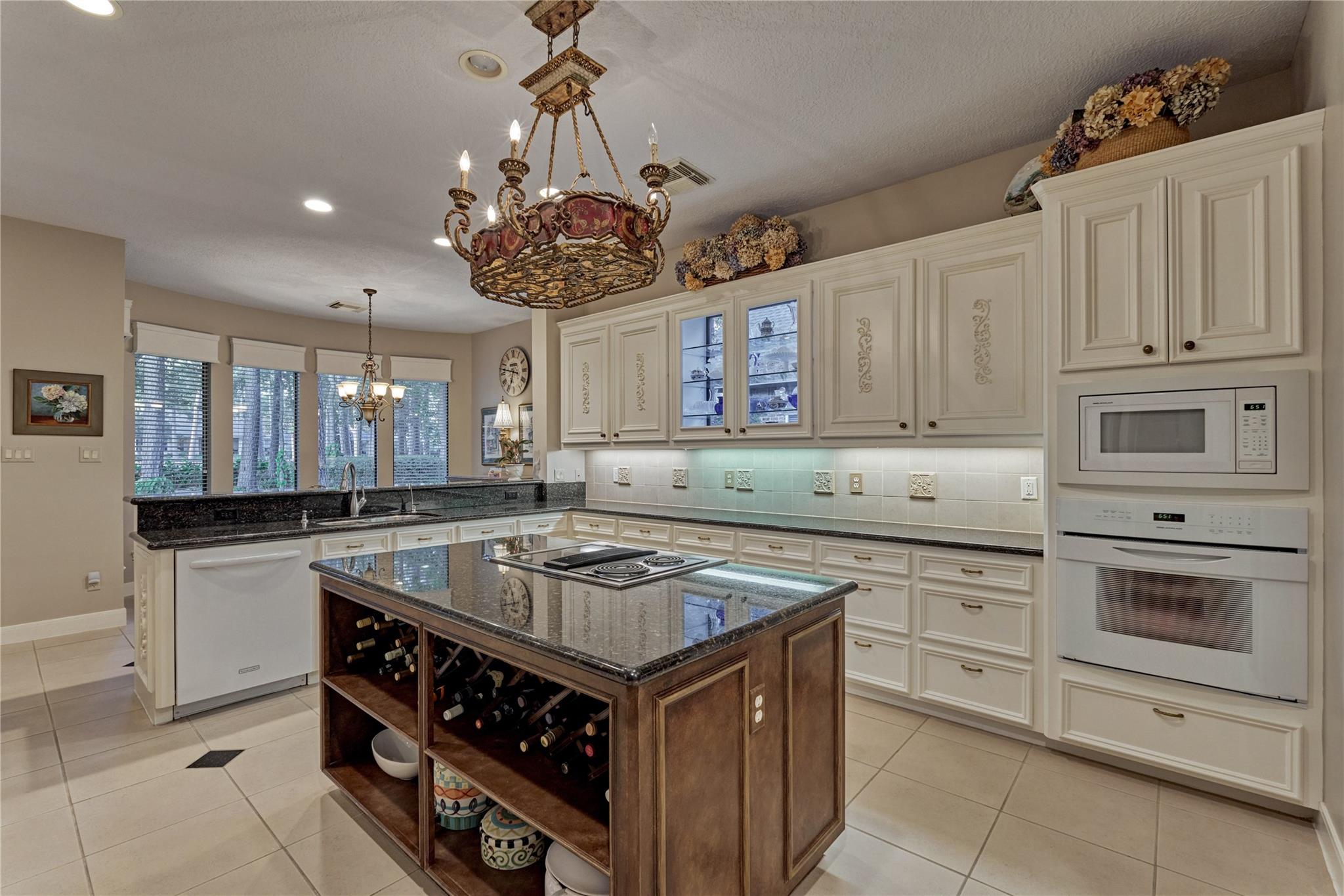 3073 Bentwater Drive