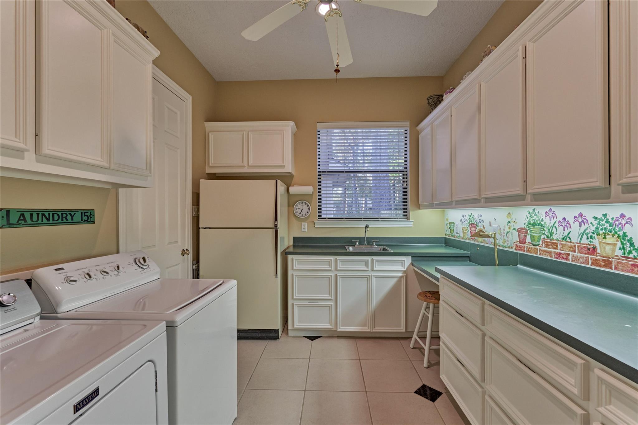 3073 Bentwater Drive