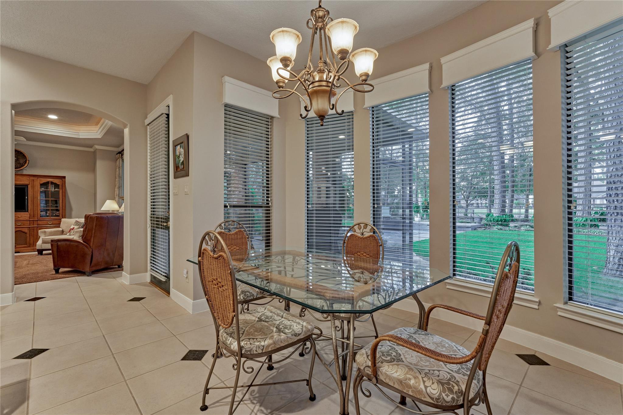 3073 Bentwater Drive