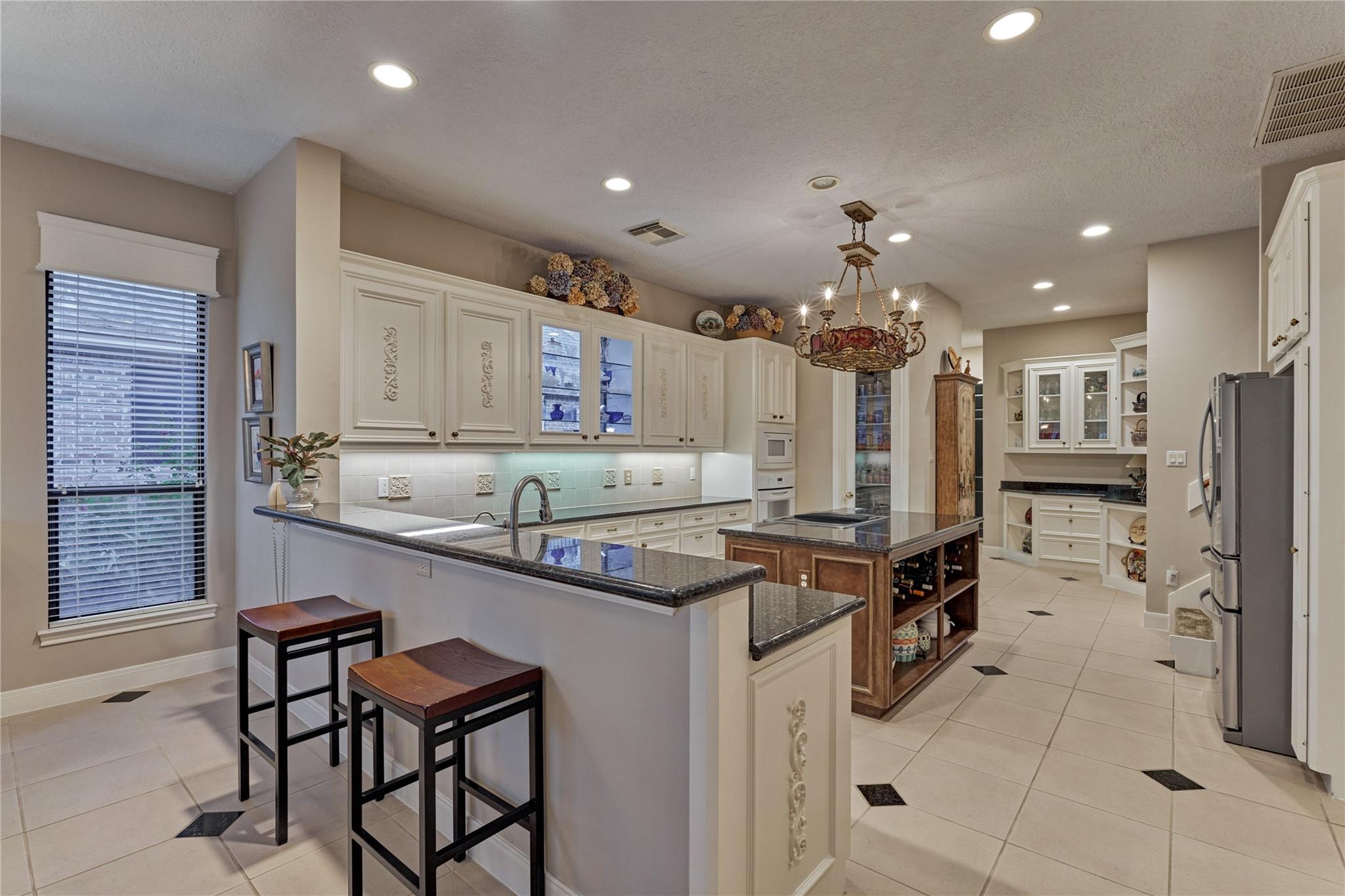 3073 Bentwater Drive