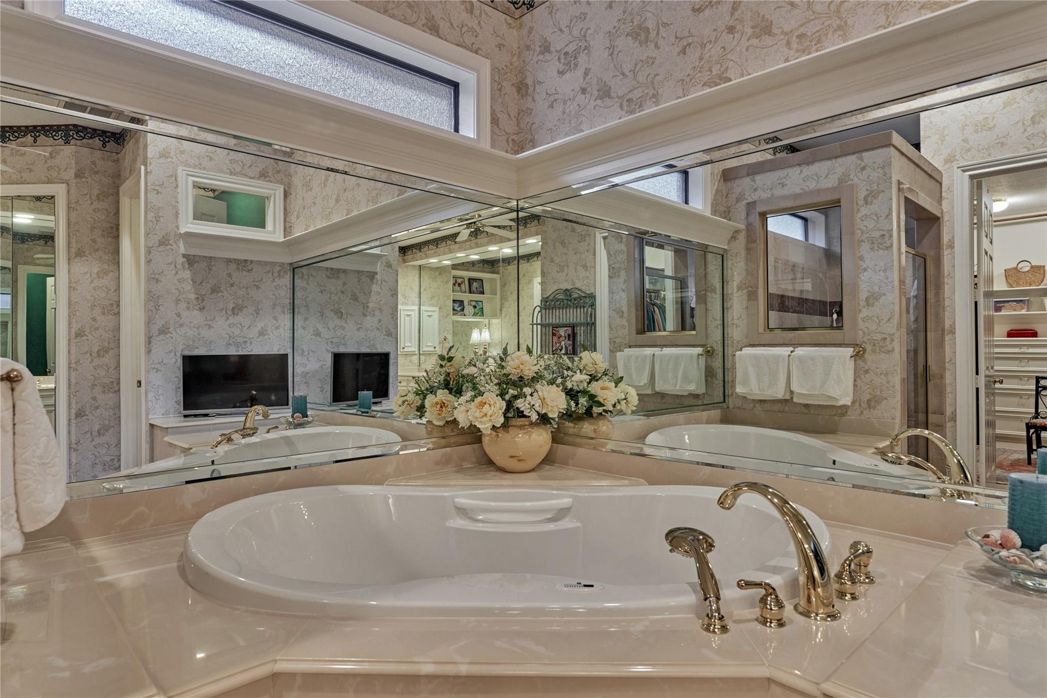 3073 Bentwater Drive