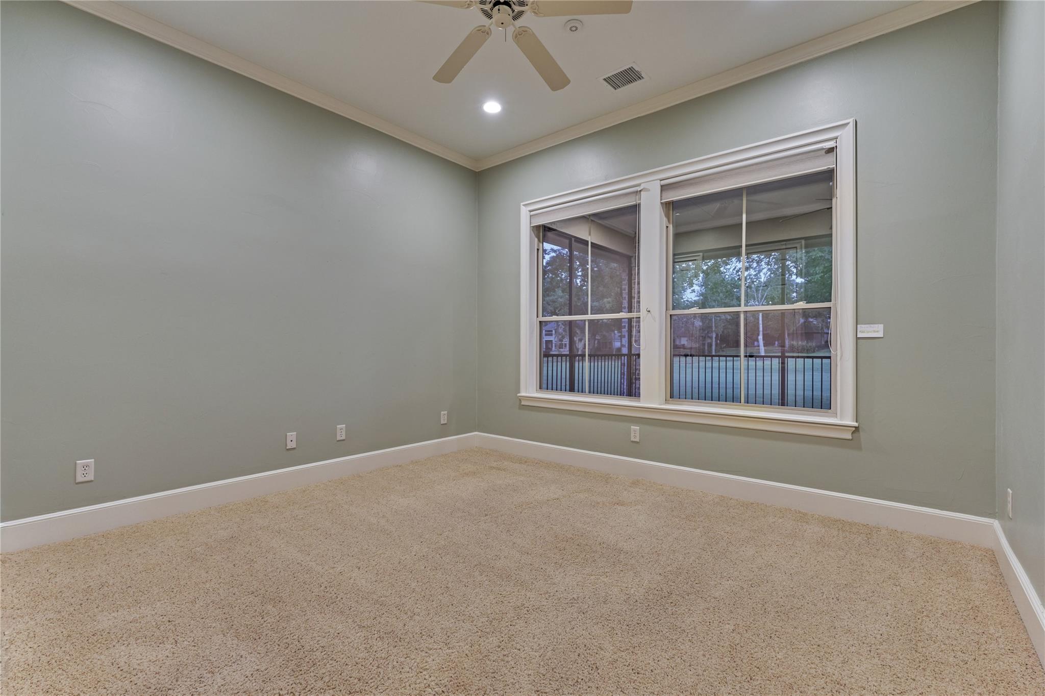 102 Winthrop Harbor S