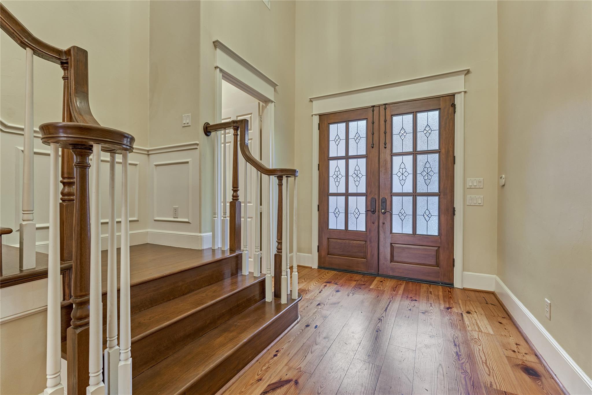 102 Winthrop Harbor S
