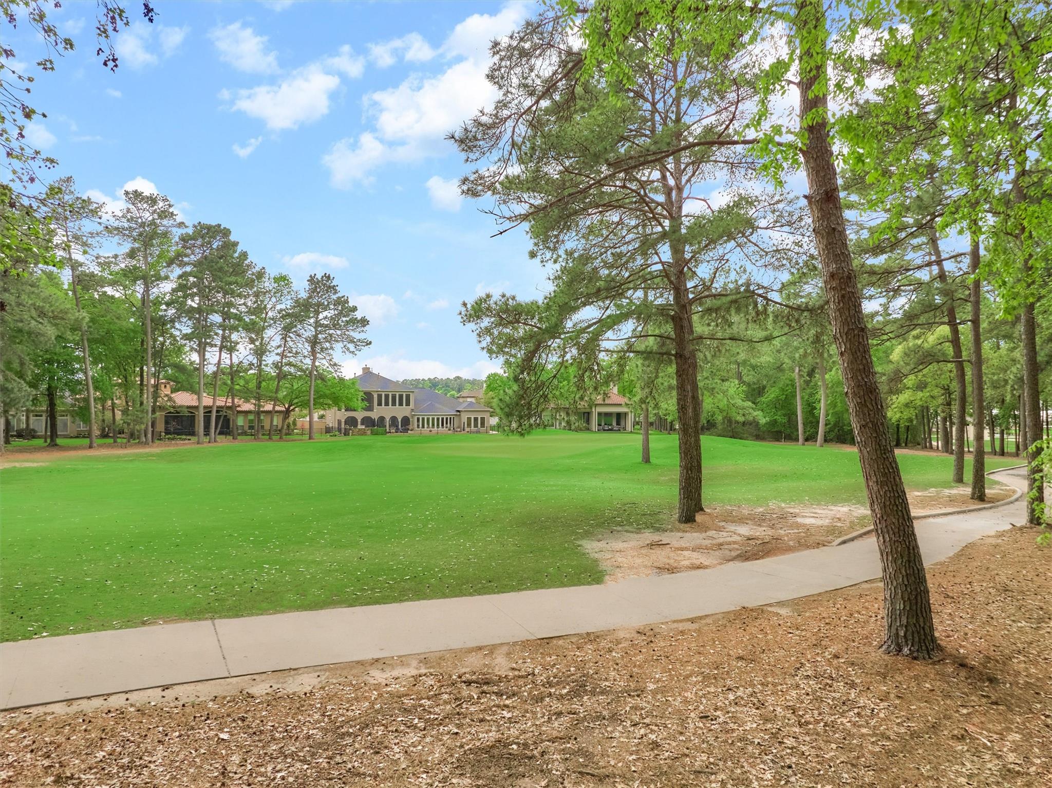 3164 Bentwater Drive