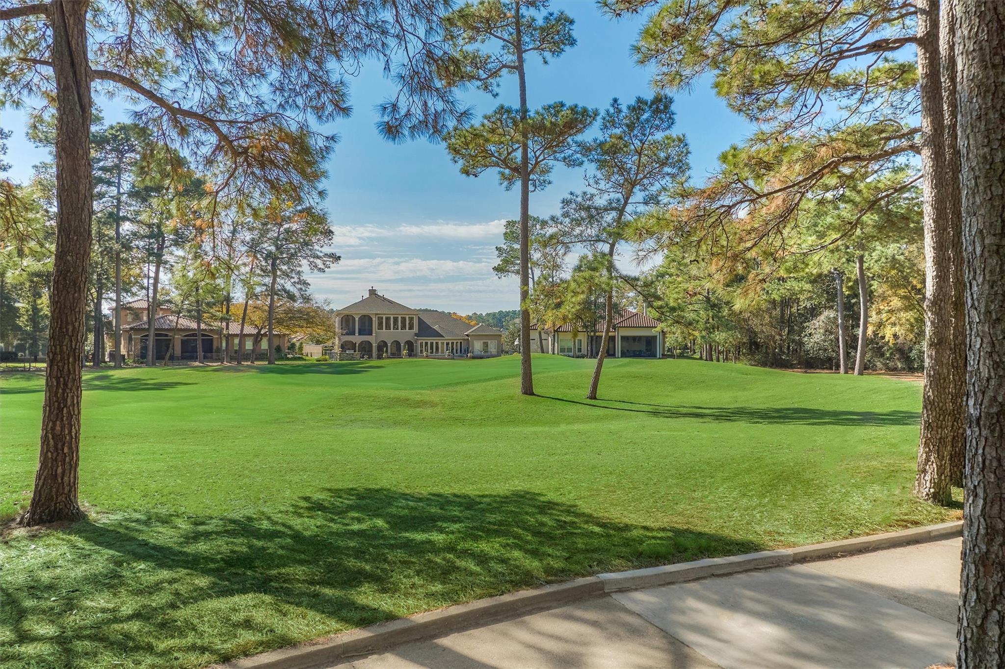 3164 Bentwater Drive