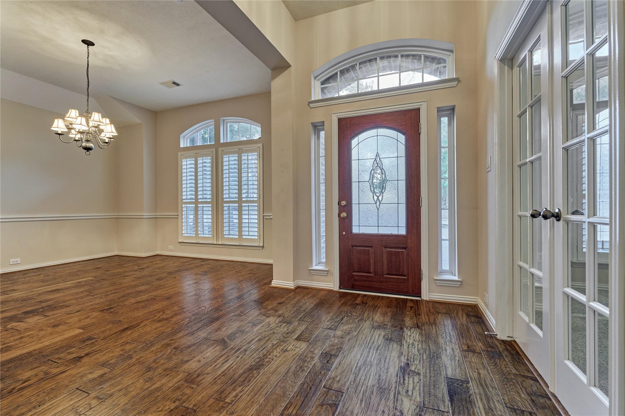 11 Brookwood Court
